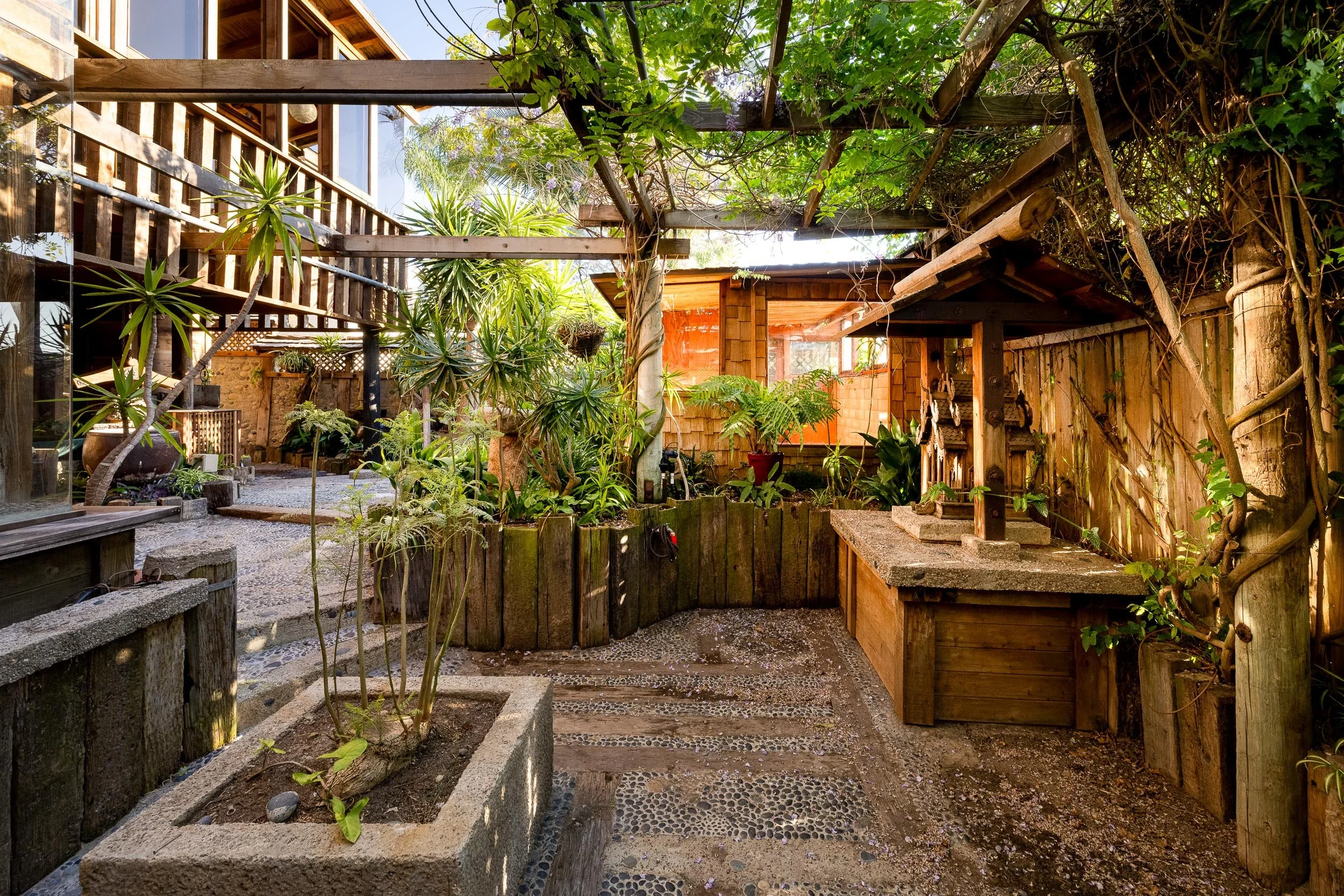 353 Glenmont Dr - WEB + MED RES-47.jpg