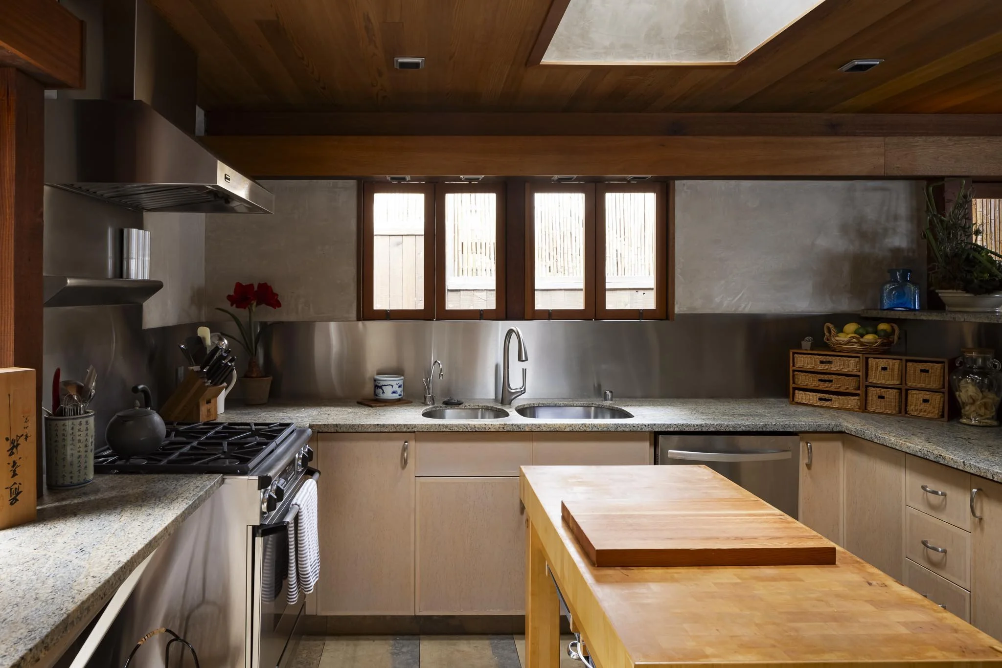 6622 Vista Del Mar Ave - MLS + Web-1014.jpg