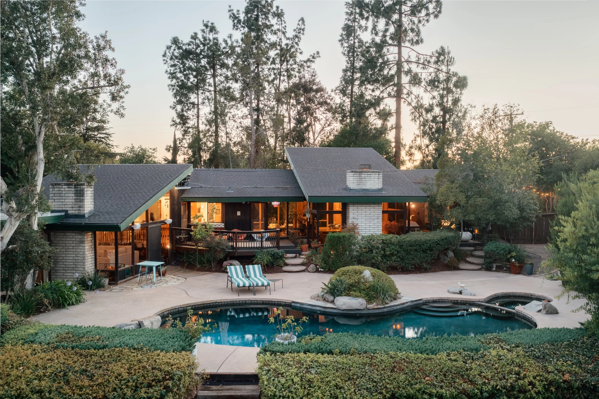 The Ronald &amp; Linda Cory House by Colin J. Lunt