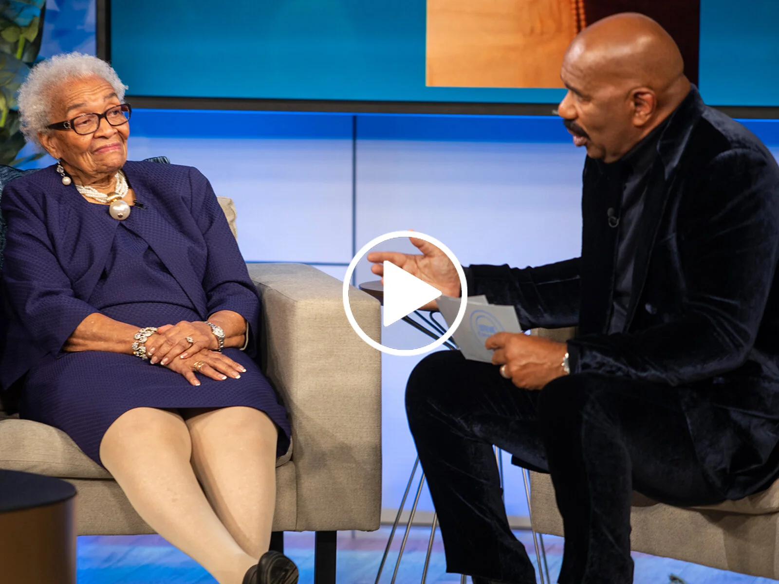 94-Year-Old Finally Says Yes to Her Wedding Dress!