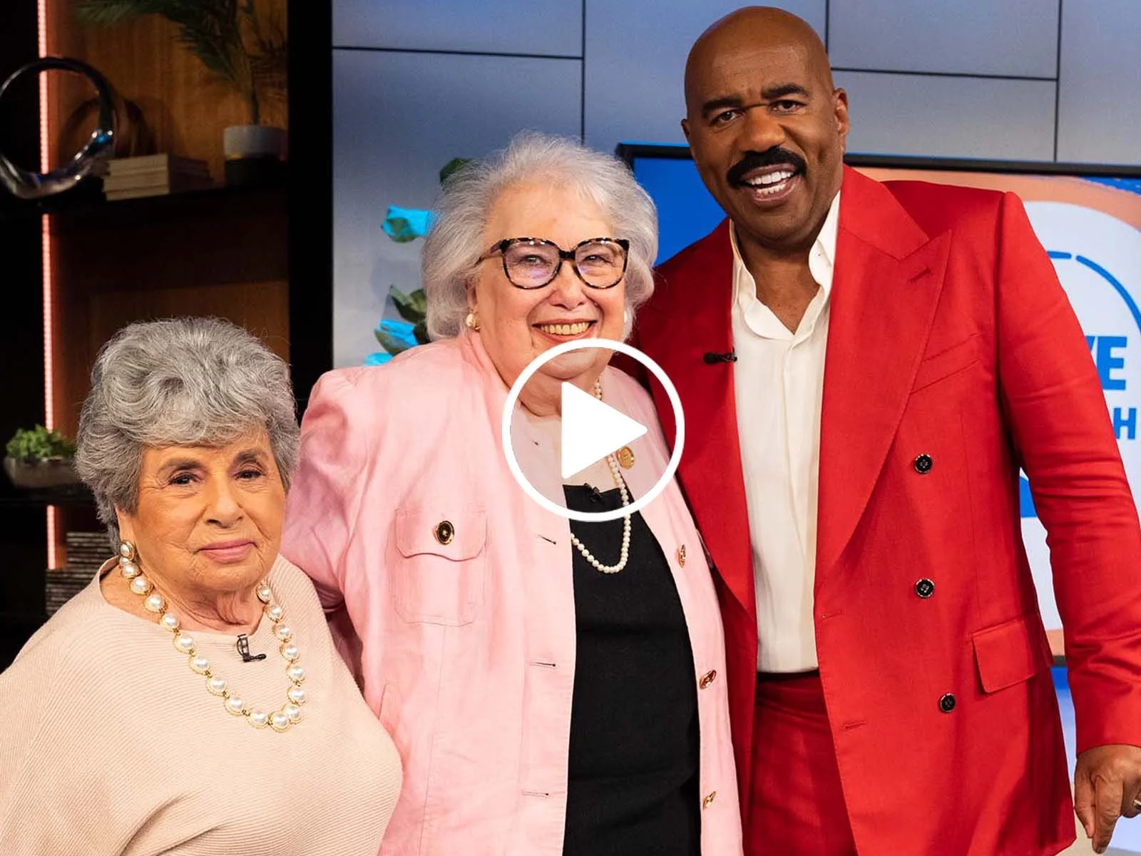 Hilarious Grannies Dish Out Unfiltered Relationship Advice!