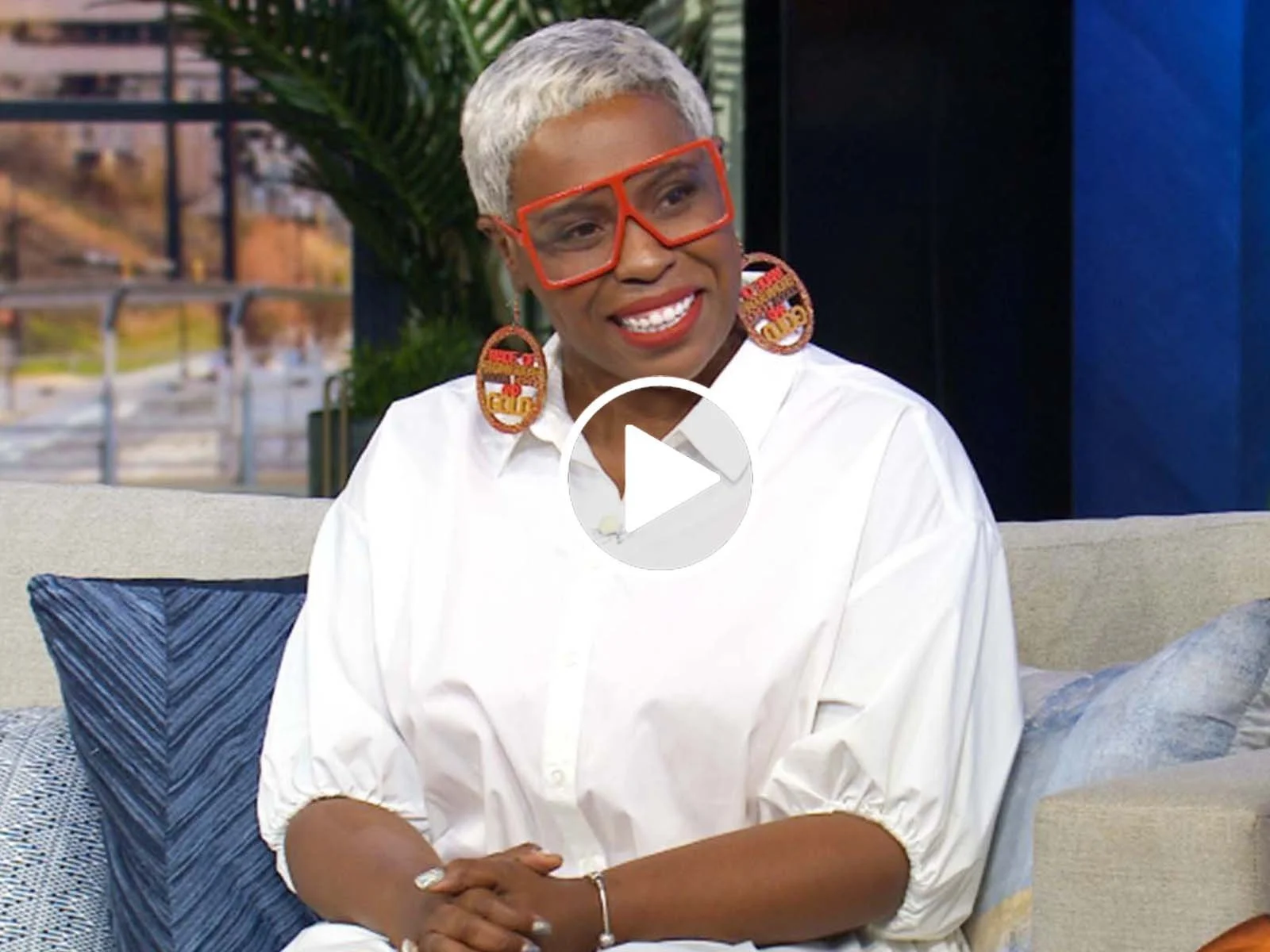 Dancer Achieves Social Media Stardom After Pandemic Setback!