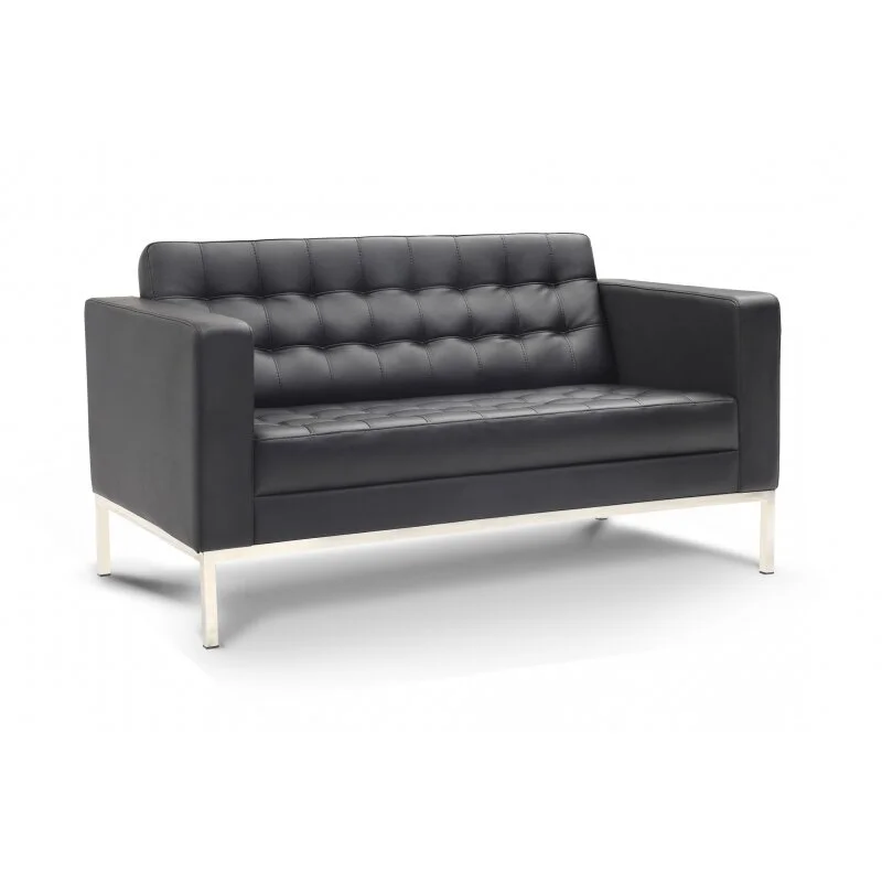 Piazza Leather Loveseat in Black