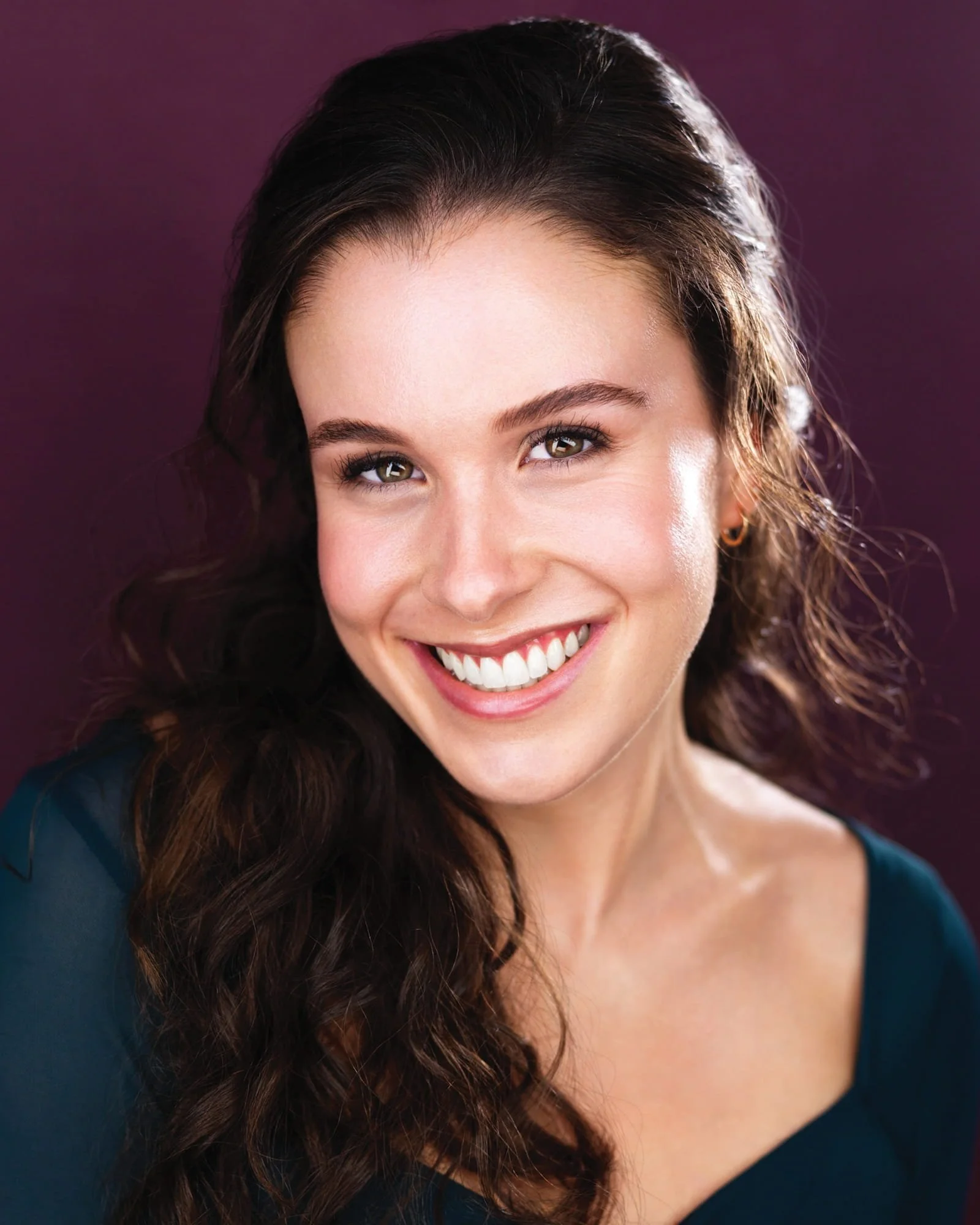 Danielle Standifer Headshot 5 No Border.jpg