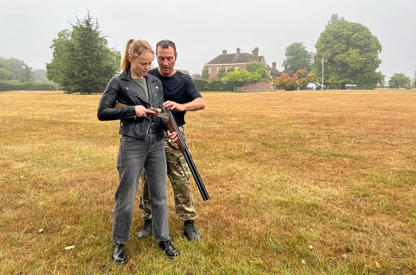 During S26 of Silent Witness I discovered that I really enjoy taking story photos. To be able to direct the actors and give a photo backstory was challenging but so rewarding ✨ 

The last edit is to show the deageing process, where we had to turn our