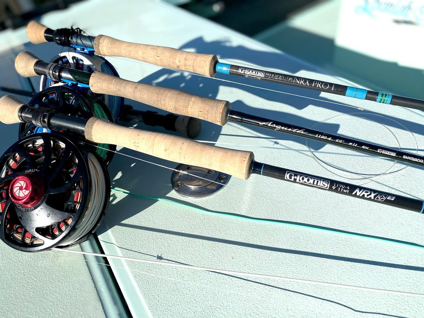Ready and waiting to break out the big guns, weapons of choice for sea monsters. 
Naplesfloridaflyfishing.com
AnglersAddictionGuideSvc
#flyfishingguide #sightcasting #saltwaterflyfishing #tarpon #gloomisfly #nrxplus #nrx #asquith #proone #monster #na