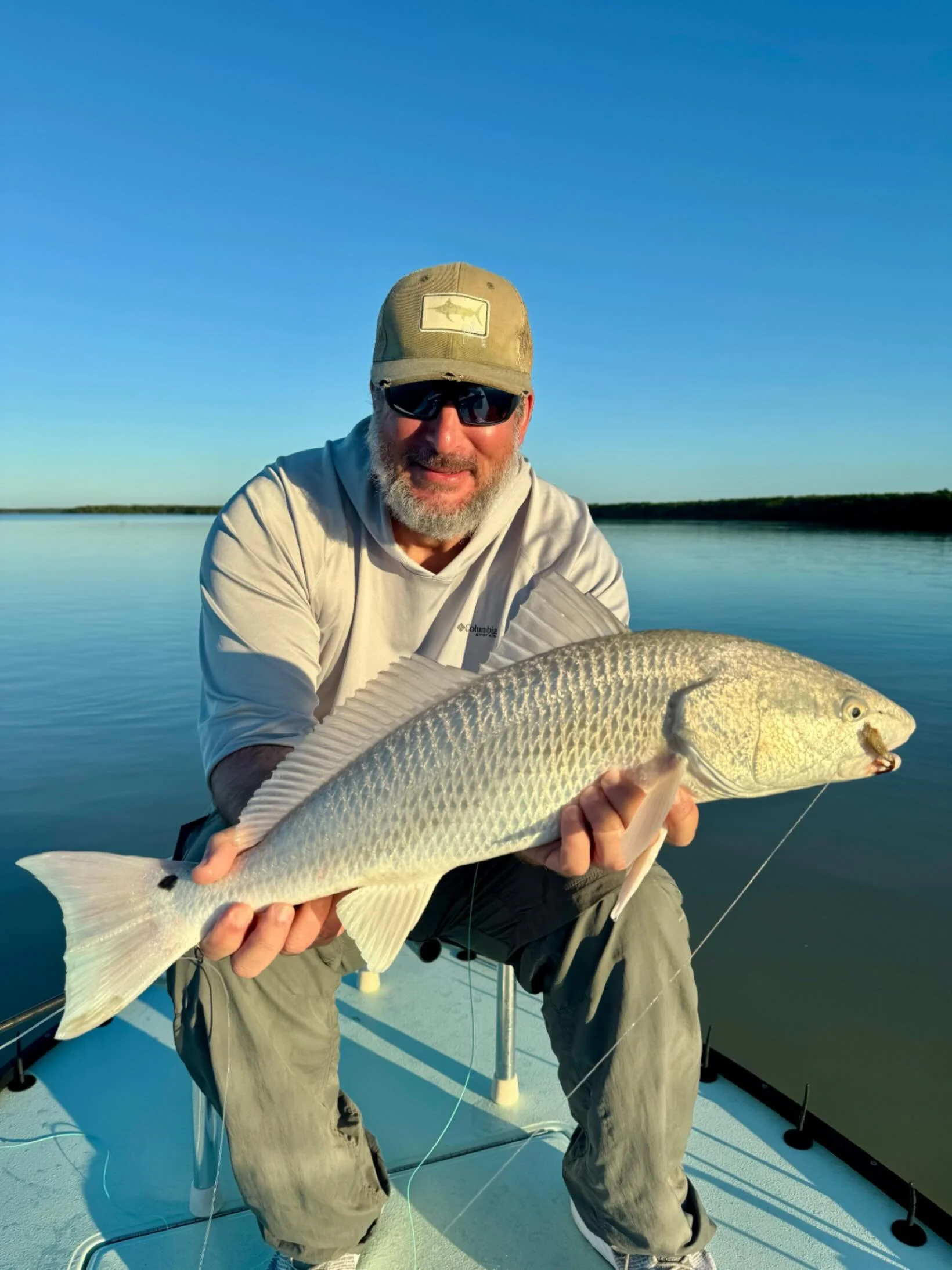 Another great day of winter sight fishing. Nick Brunetti with the perfect presentation stuck this nice red slithering through the mud. 
Book your day to sample the Everglades at its finest. 

Anglers Addiction Guide Svc
NaplesFloridaFlyFishing.com

#