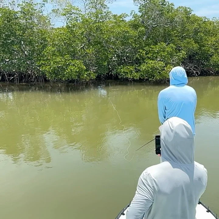 Had the chance to fish with @capt.b_wilson  and his friend Chris for a couple days. First day found some in the morning then grinded away for one shot, miserable super high water. Next day typical calm tarpon conditions, jumped several in the morning
