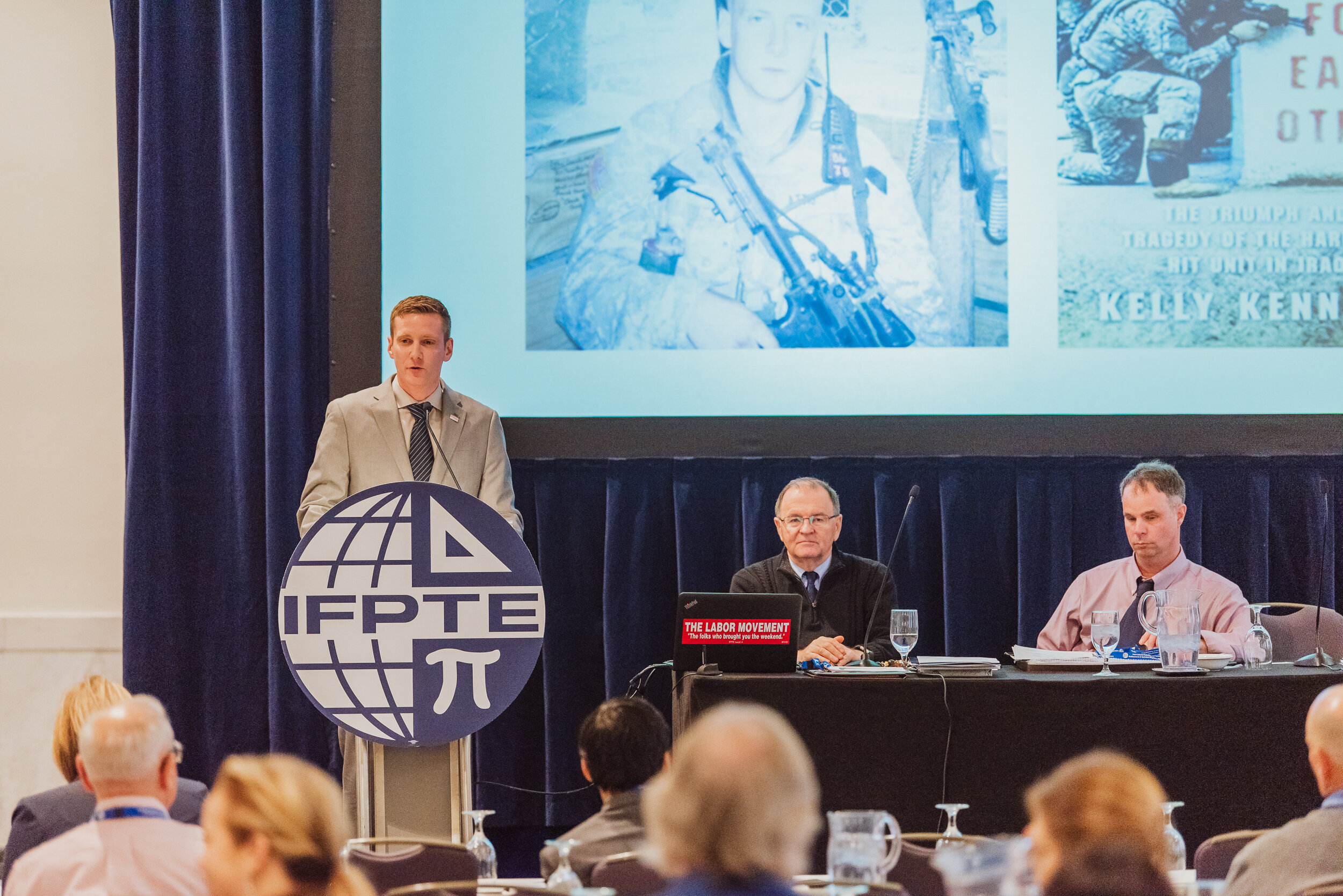  Will Attig, Executive Director of the AFL-CIO Union Veterans Council, speaking to IFPTE members  