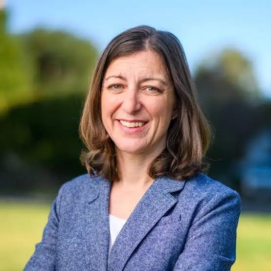 “An American Patriot, A Friend of Unions and Working People” - IFPTE Endorses Elaine Luria for Congress