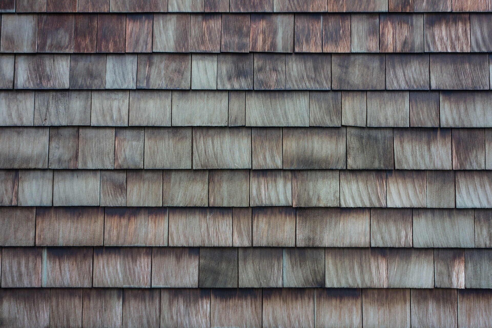 roof-shingles-453778_1920.jpg