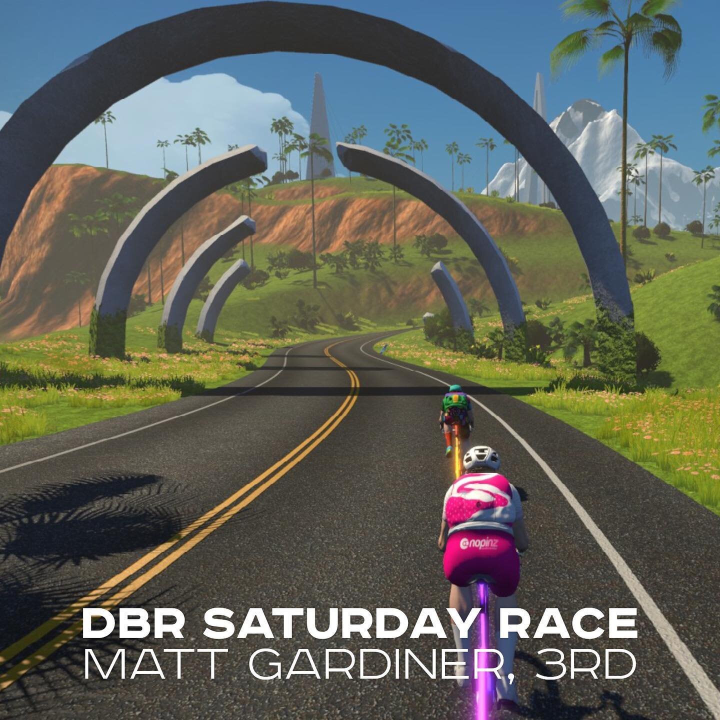 This morning @matt.a.gardiner raced the DBR Saturday Race on the 2022 @gozwift Medio Fondo route. Knowing the final climb would be brutal in the group, he attacked with one other 20 miles into the 50 mile race, with 3 KOMs remaining. @benjnordstrom f