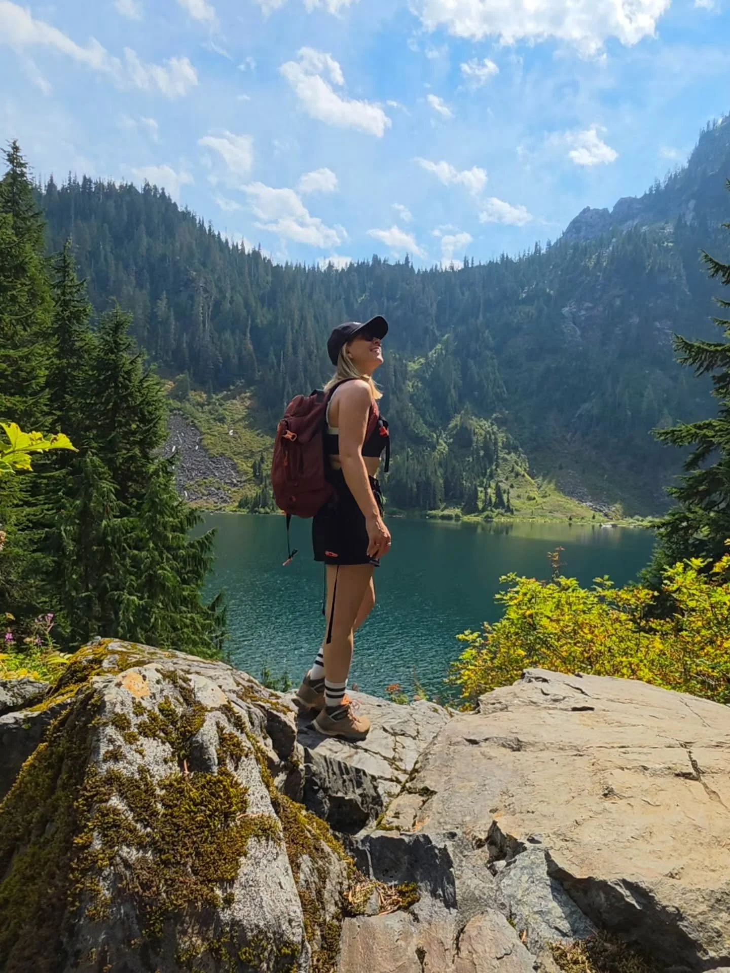 ✨️ PNW magic ✨️

When I moved from a tiny mountain town back to the big city (Seattle) a couple months ago, I was worried that would mean losing my access to nature. At my old house, I only had to walk for 3 minutes before I stared right at a mountai