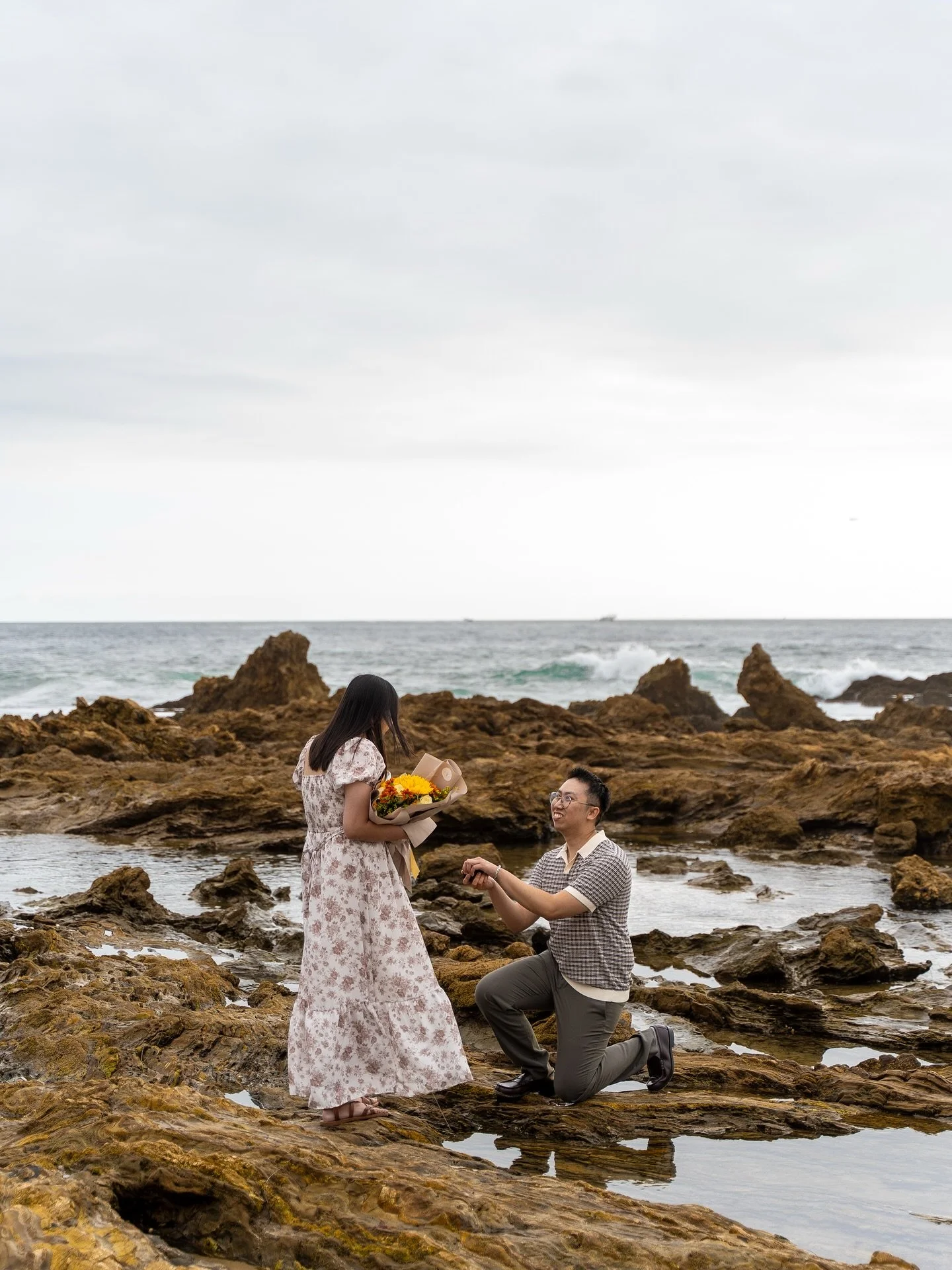 While love can be shown in spontaneous ways, Jon&rsquo;s proposal to Angela is an example of how beautiful it is when love shows itself in carefully calculated &amp; thoughtfully executed gestures of romance.

Although they live in Dallas for work no