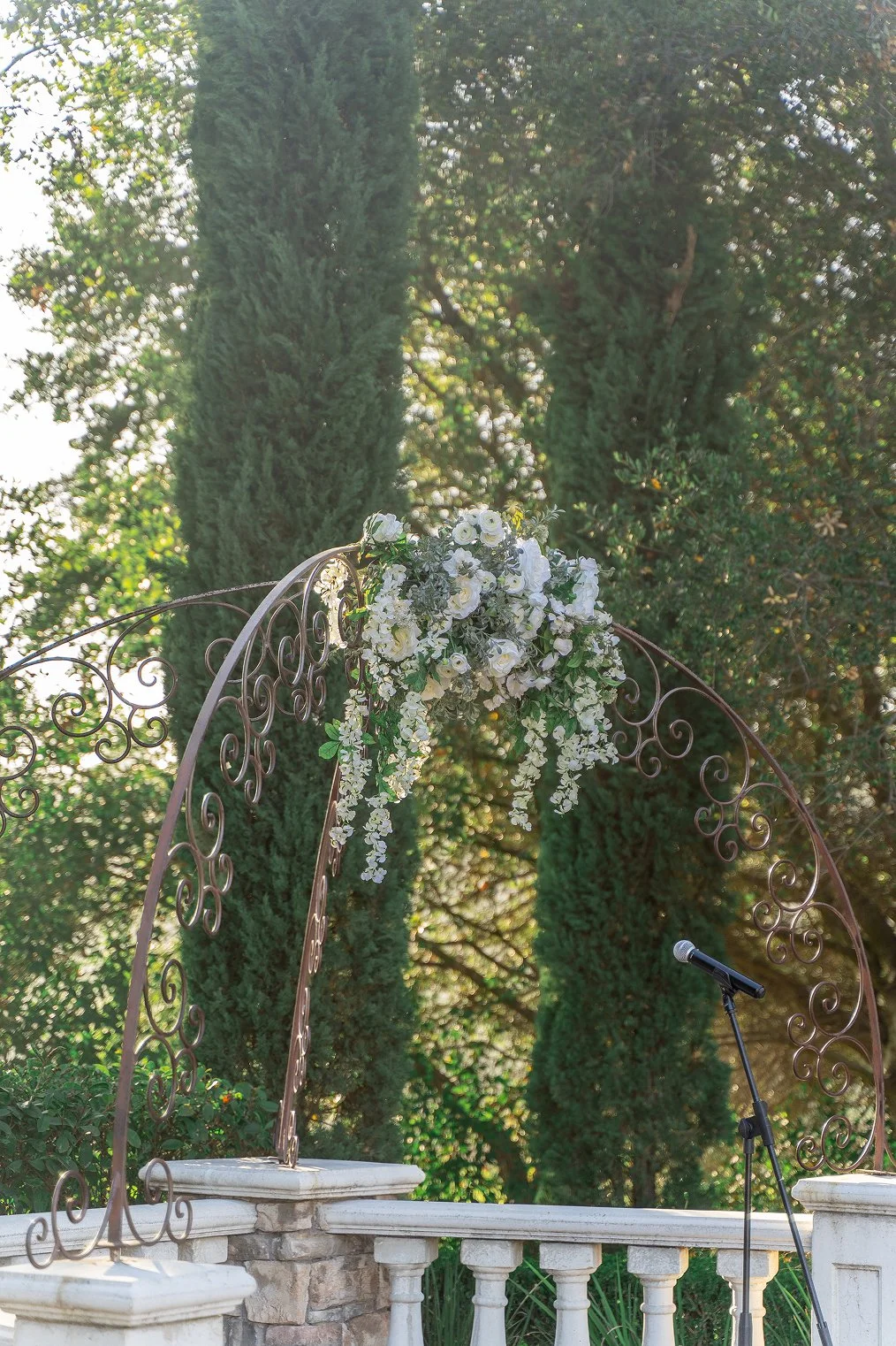 Lush greenery and florals are pictured for Vellano Estate wedding photography