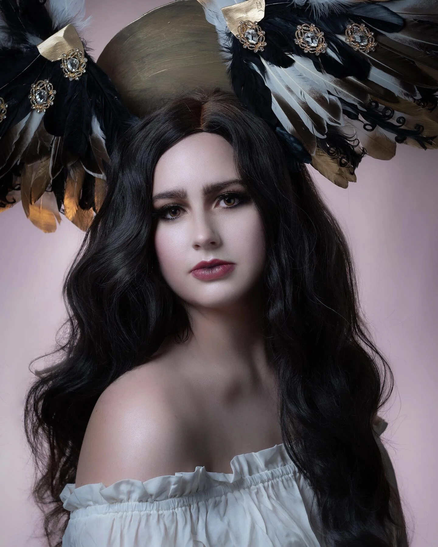 Finally merging my beauty work onto this account after some great advice! ⁣⁣⁣
Photographer: @lifestyle_boudoir 
MUA &amp; Headpiece: @mylina.mua 
Model: @madeline.ann.makeup 
.⁣⁣
.⁣
.⁣⁣
#mua #makeup #makeupartist #lamua #losangelesmakeupartist #fanta