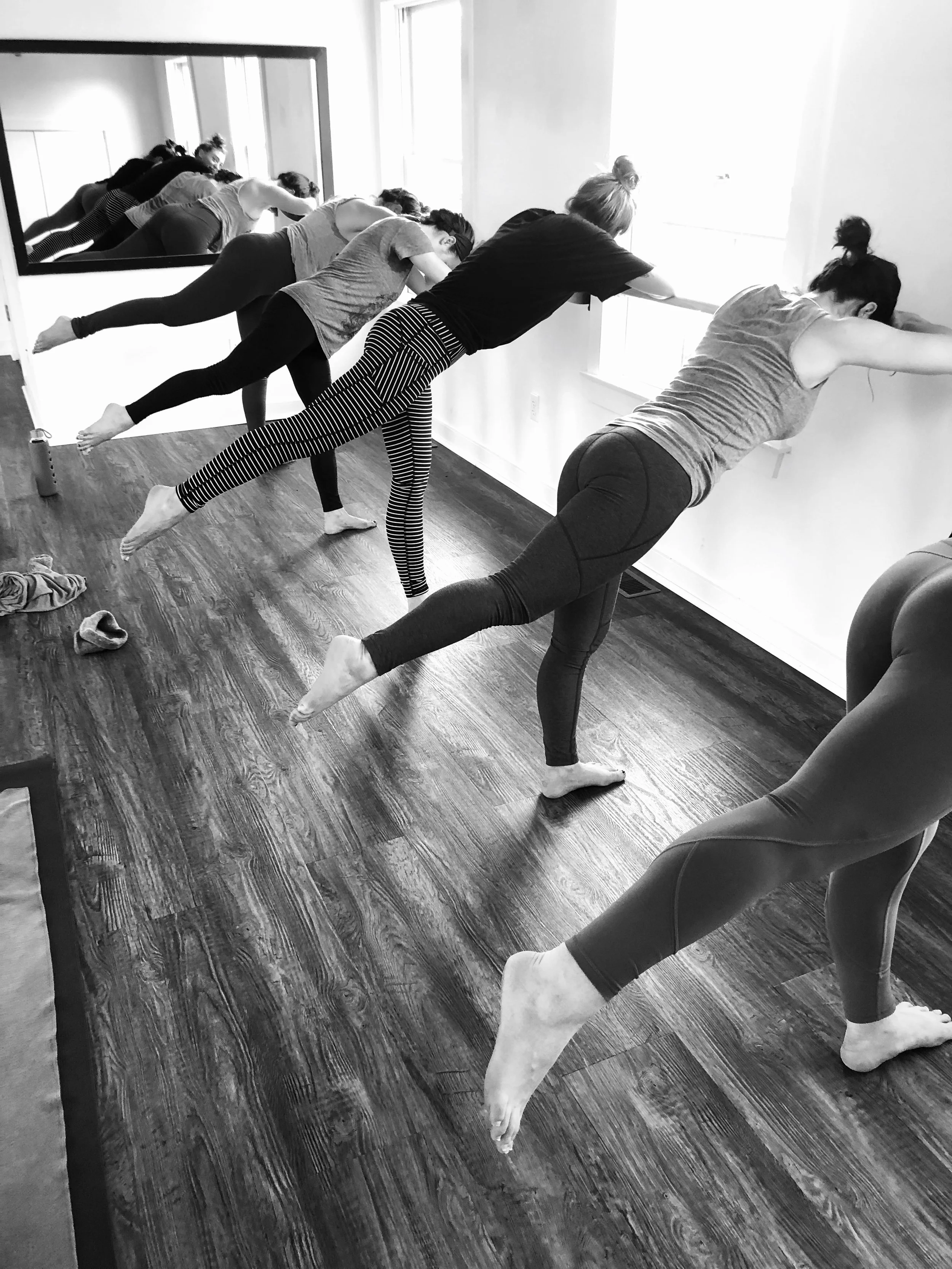 Studio Barre Leglifts B&W .jpg