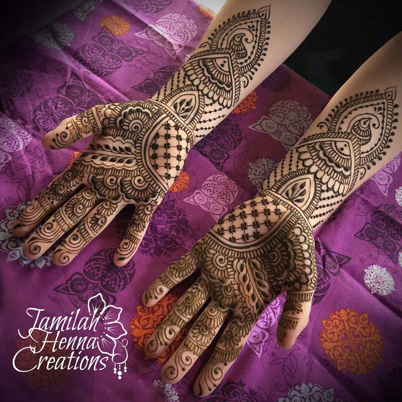 Simple indian bridal henna