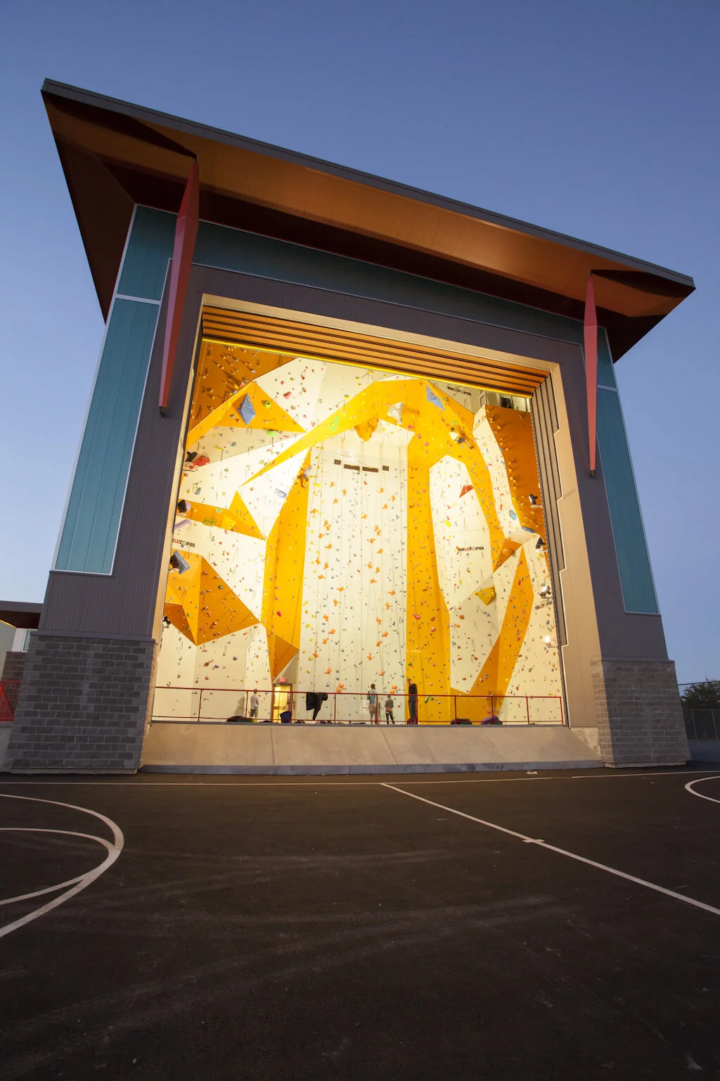 Recreation & Hospitality