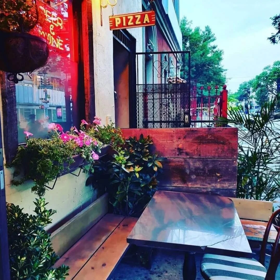Open til 2am every Friday and Saturday. Reservations 5+ visit pizzettebk.com