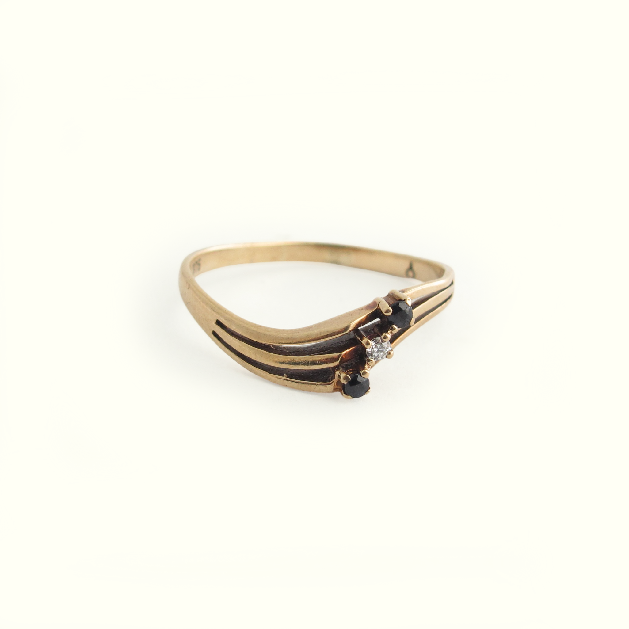 Curve Set Ring