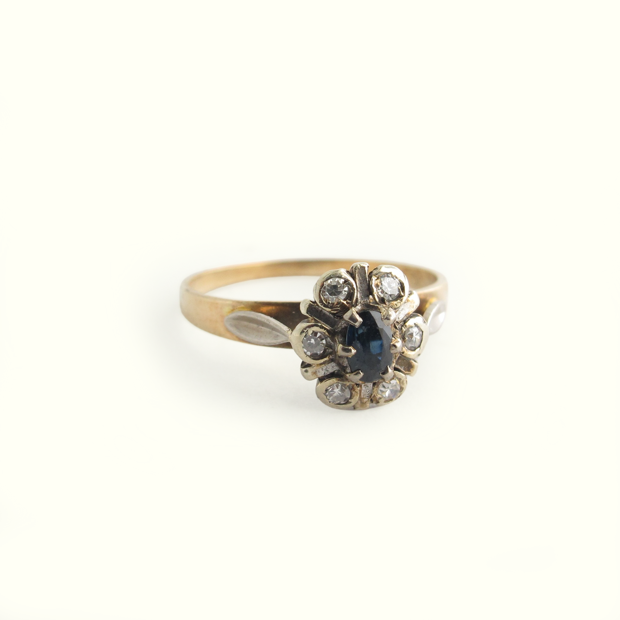 Flower Pattern Ring