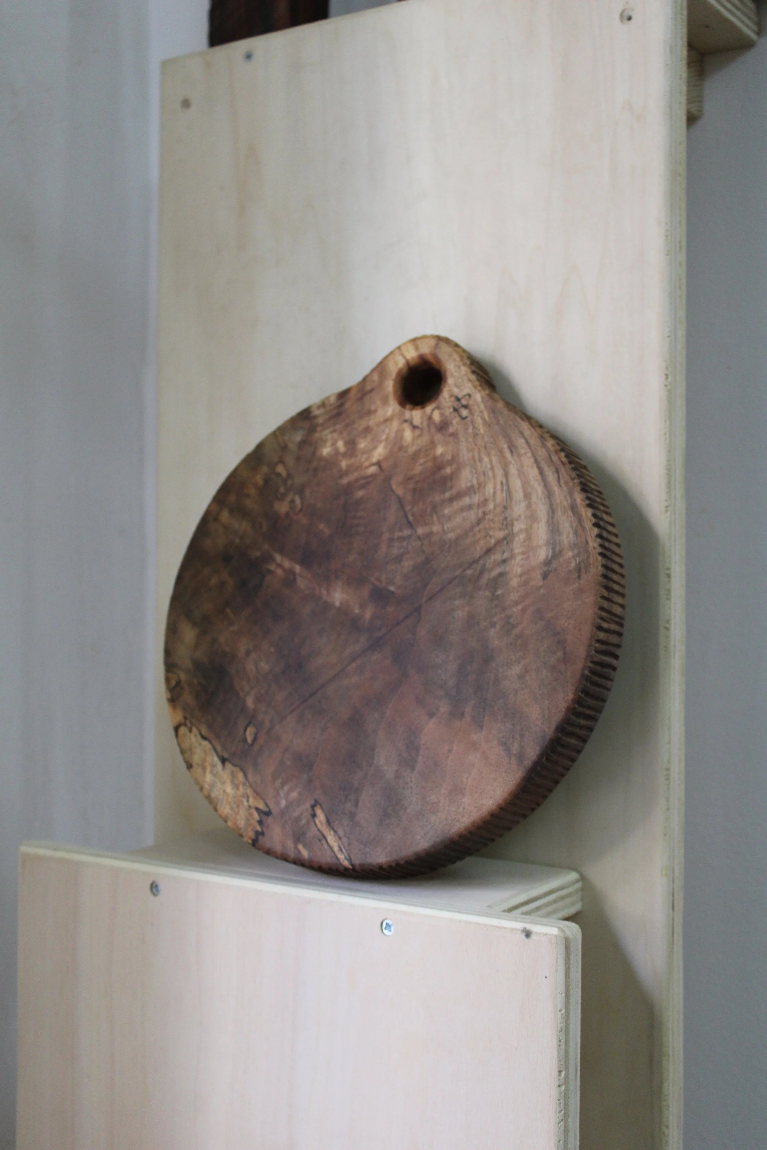 Planche ronde noyer 743