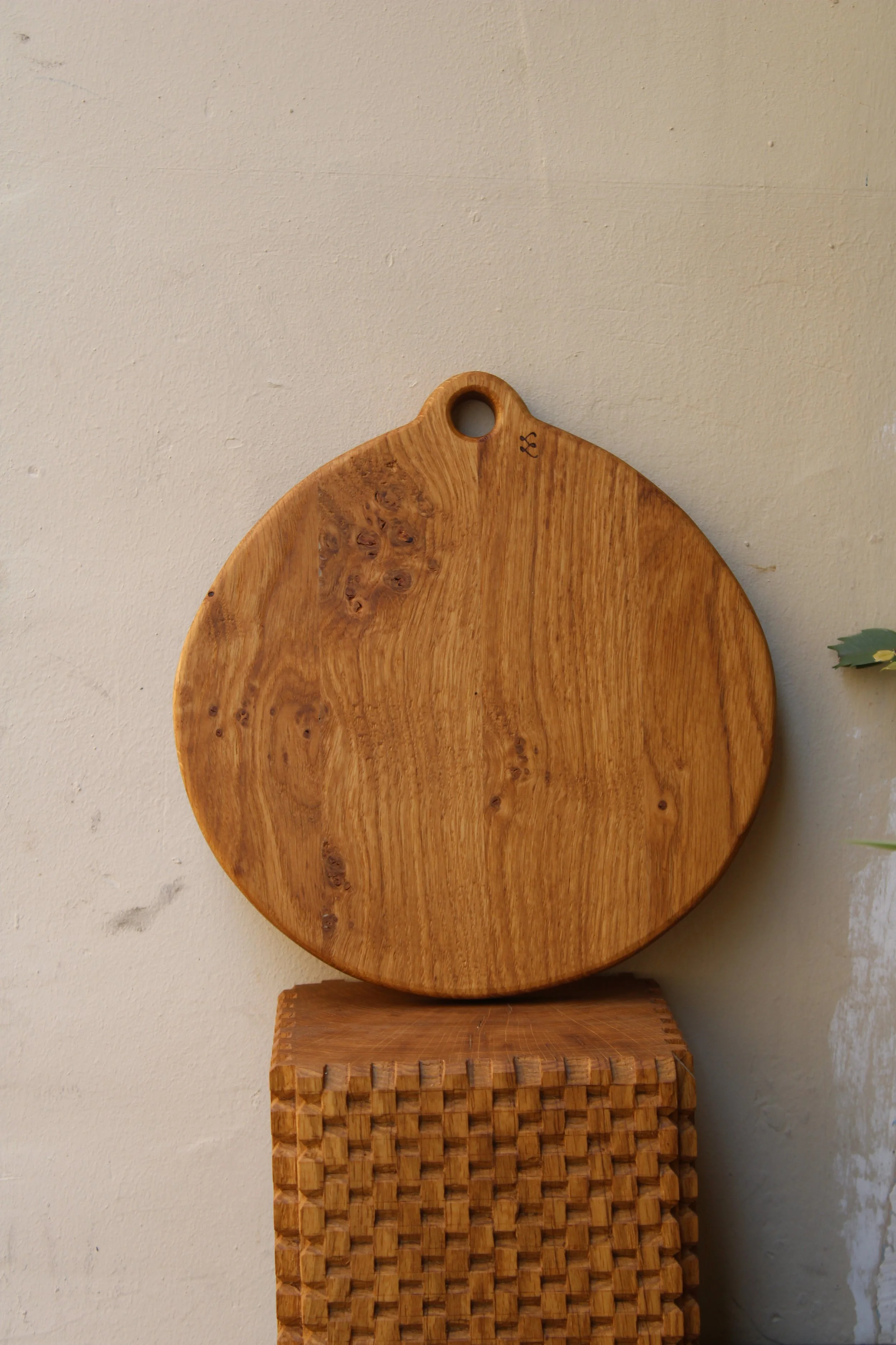 Planche ronde chêne 56