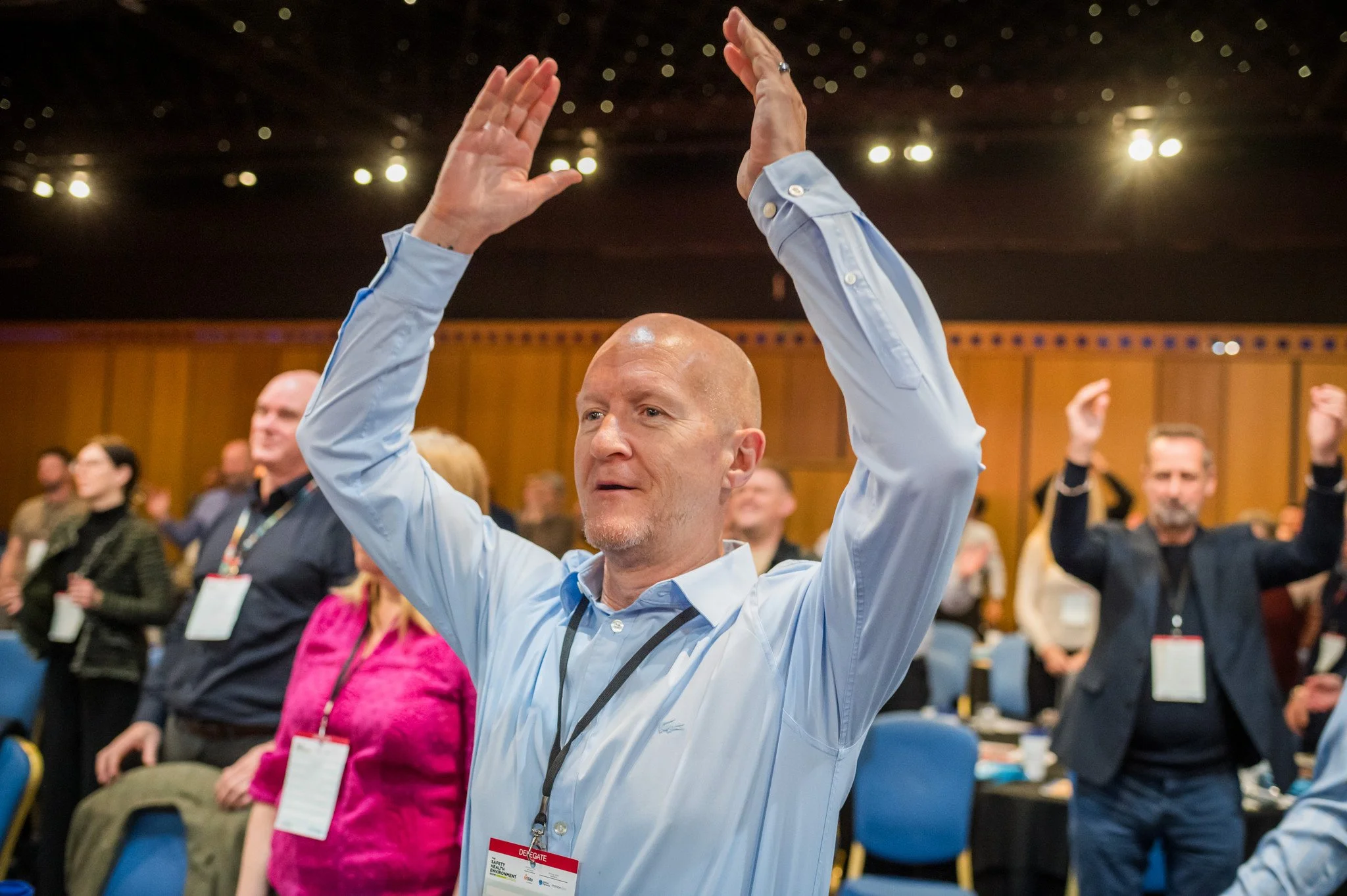 Guy Bloom conference crowd.jpg