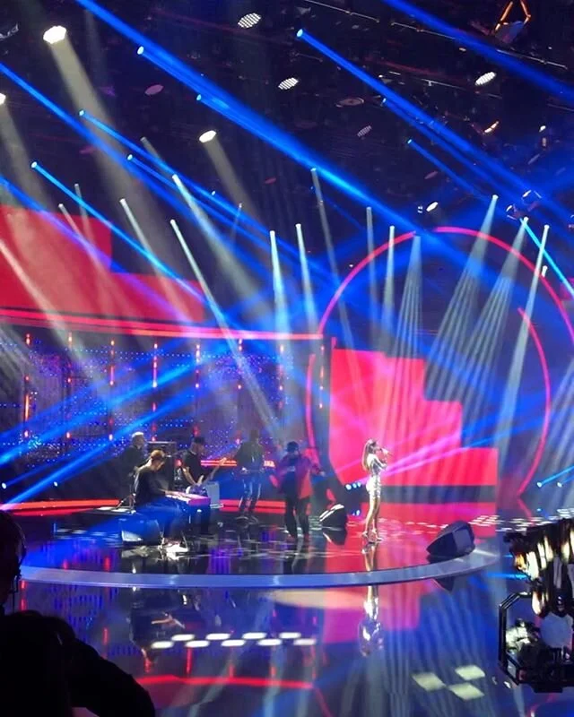 HEUTE ABEND 20:15 RTL EINSCHALTEN!😘 @adeltawil 💖🙏 #chartshow
.
.
Turn on your TVs tonight at 20:15 @rtl.tv to watch Adel and my performance!!✨
.
.
#tvshow #germantelevision #peachy #peachylovesyou #tv #jubil&auml;umsfolge #150jahrechartshow