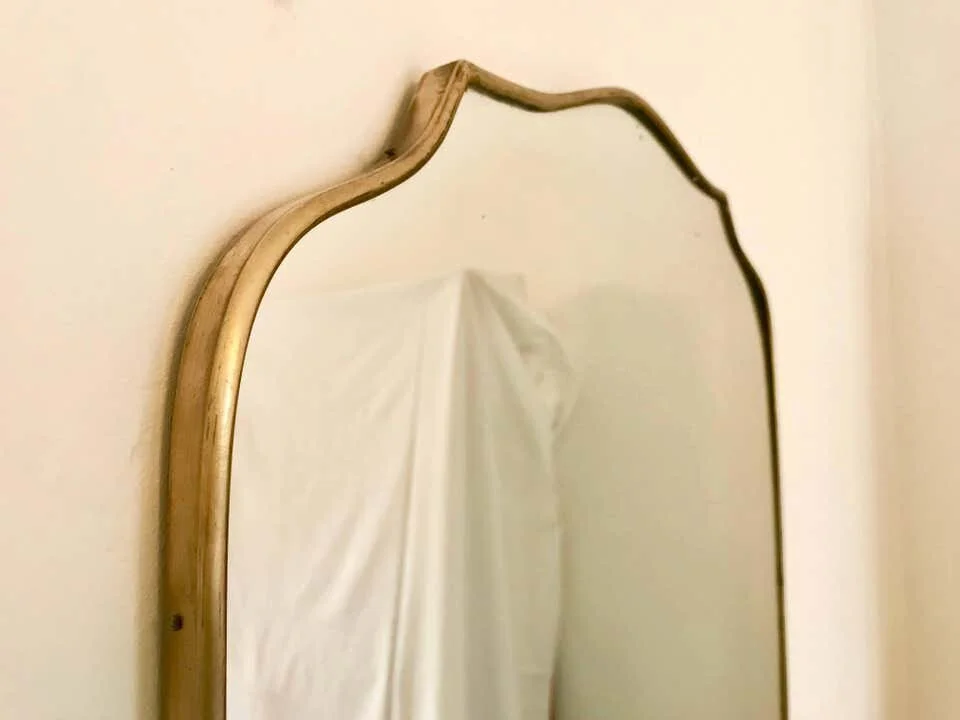 Italian Vintage Brass Frame Mirror 2232 | top view detail