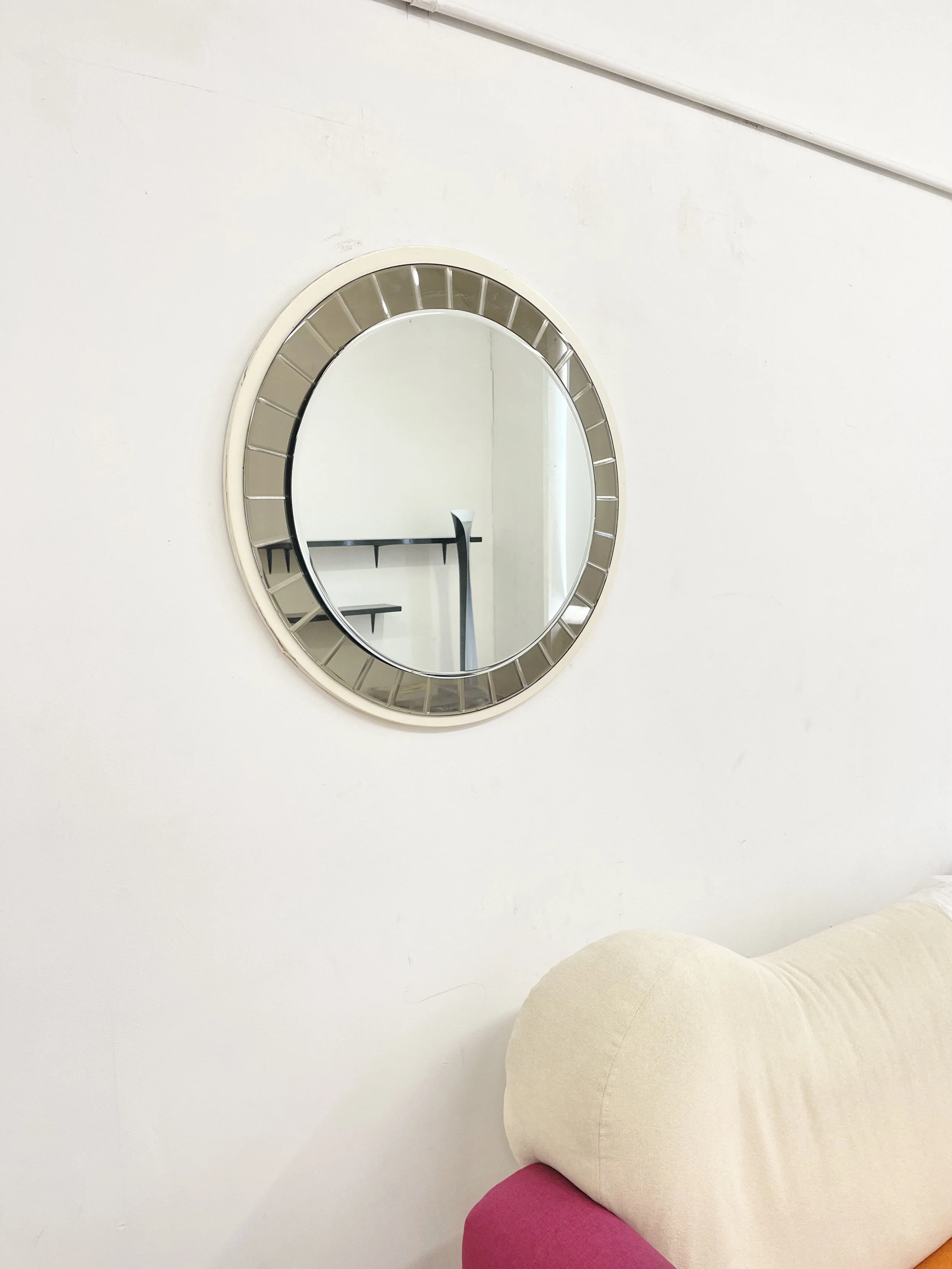 Italian Mid Century Mirrors Cristal Art | frame detail