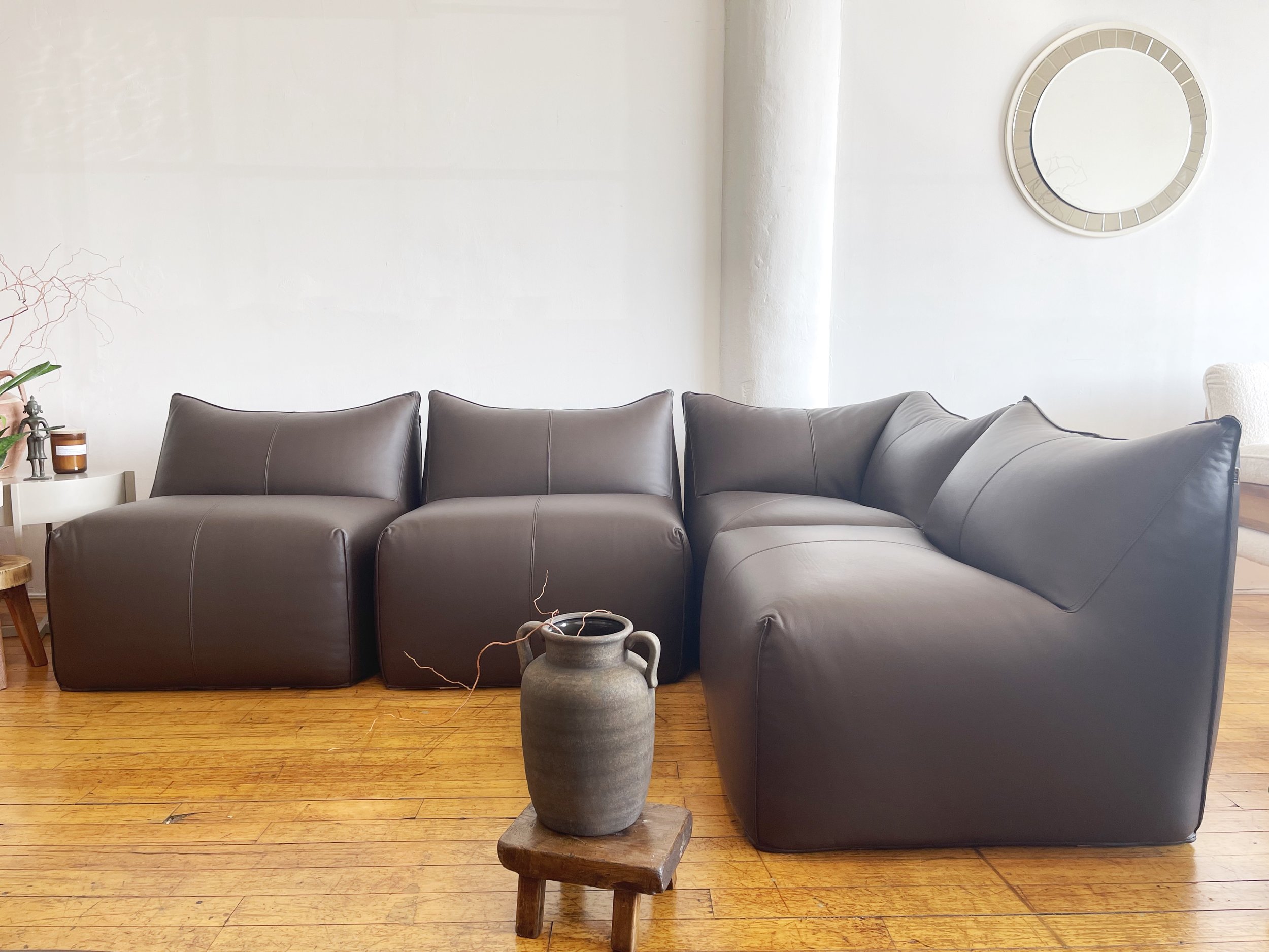 Vintage Le Bambole Sofa design Mario Bellini in brown leather