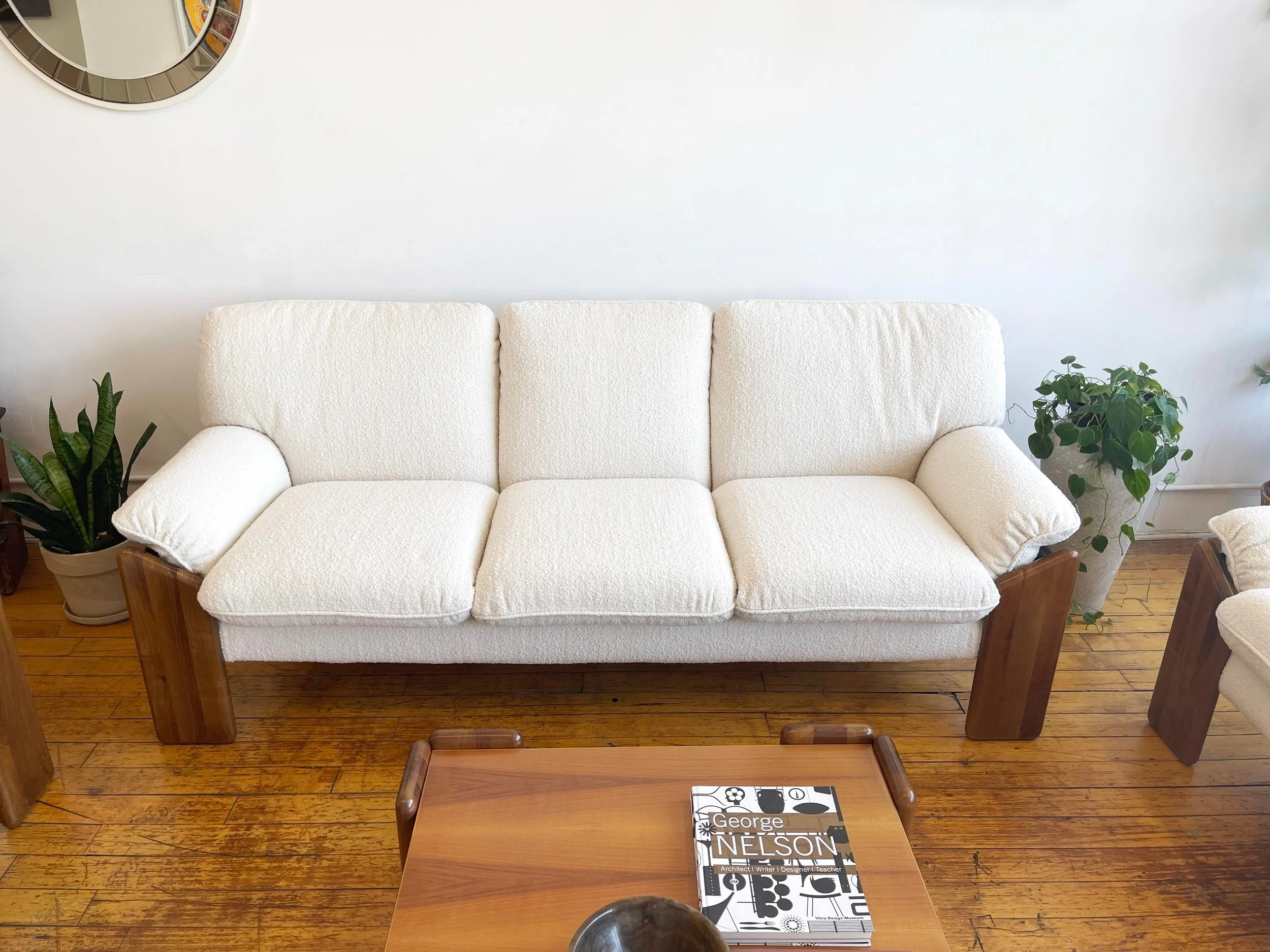 Italian Mid Century Sofas Three Cushions White boulce | front sofa view