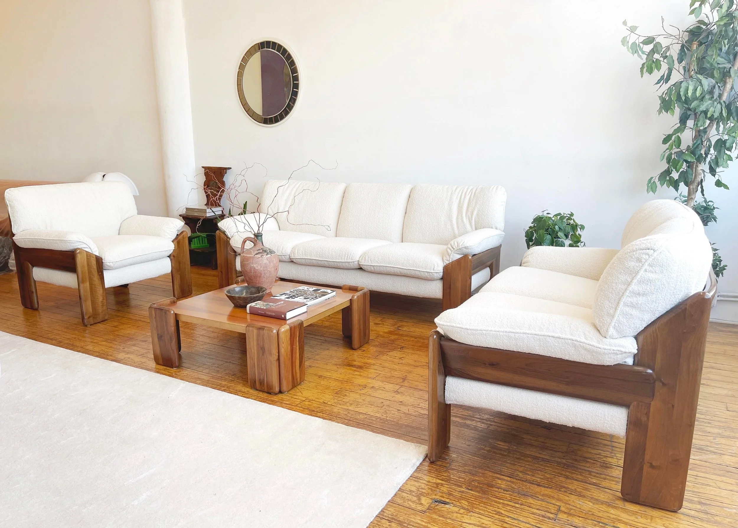 Italian Mid Century Chair White Boucle Walnut Sapporo | full set in gallery