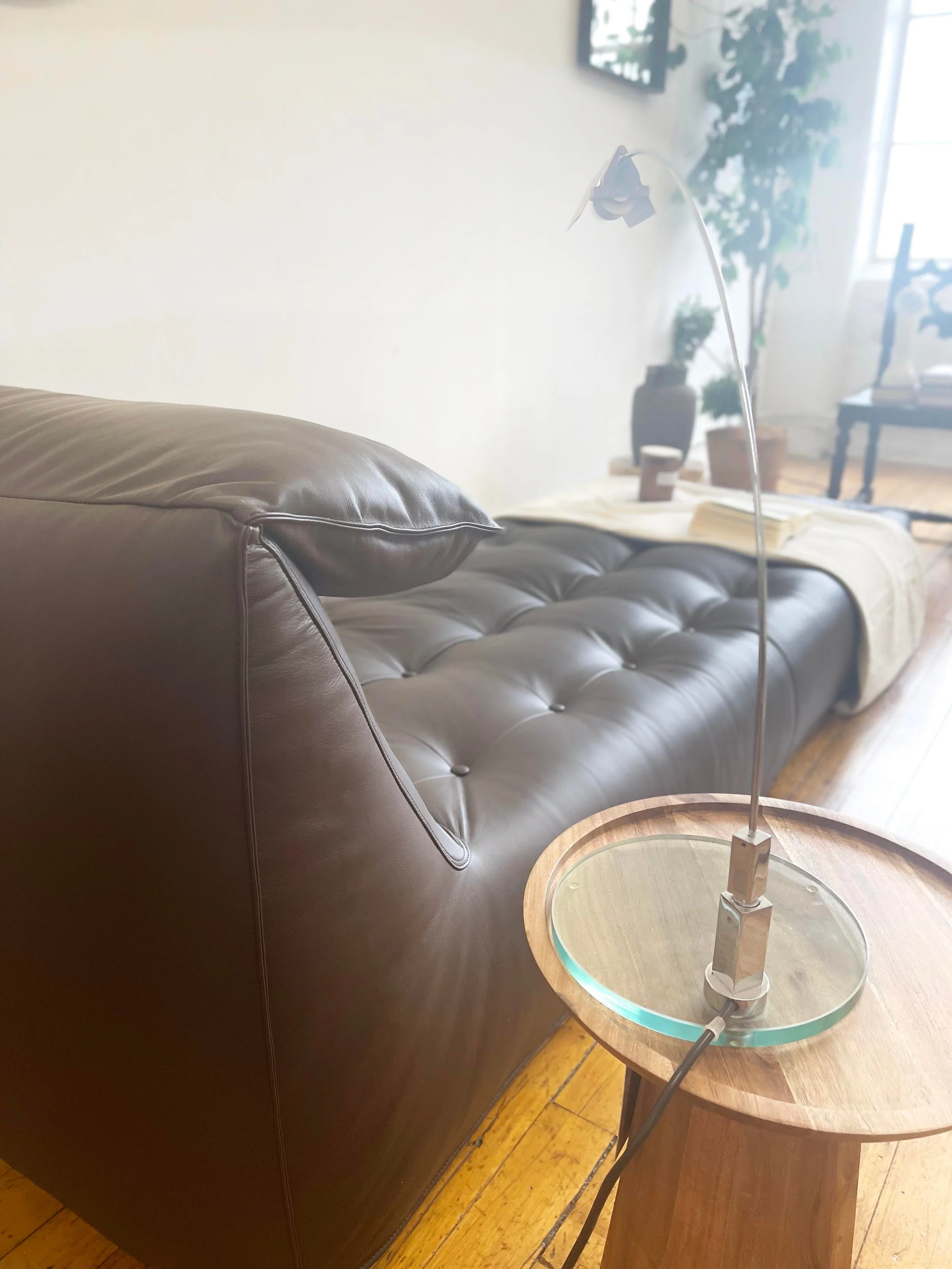 Vintage Le Bambole Sofa Day Bed 4604 back head view