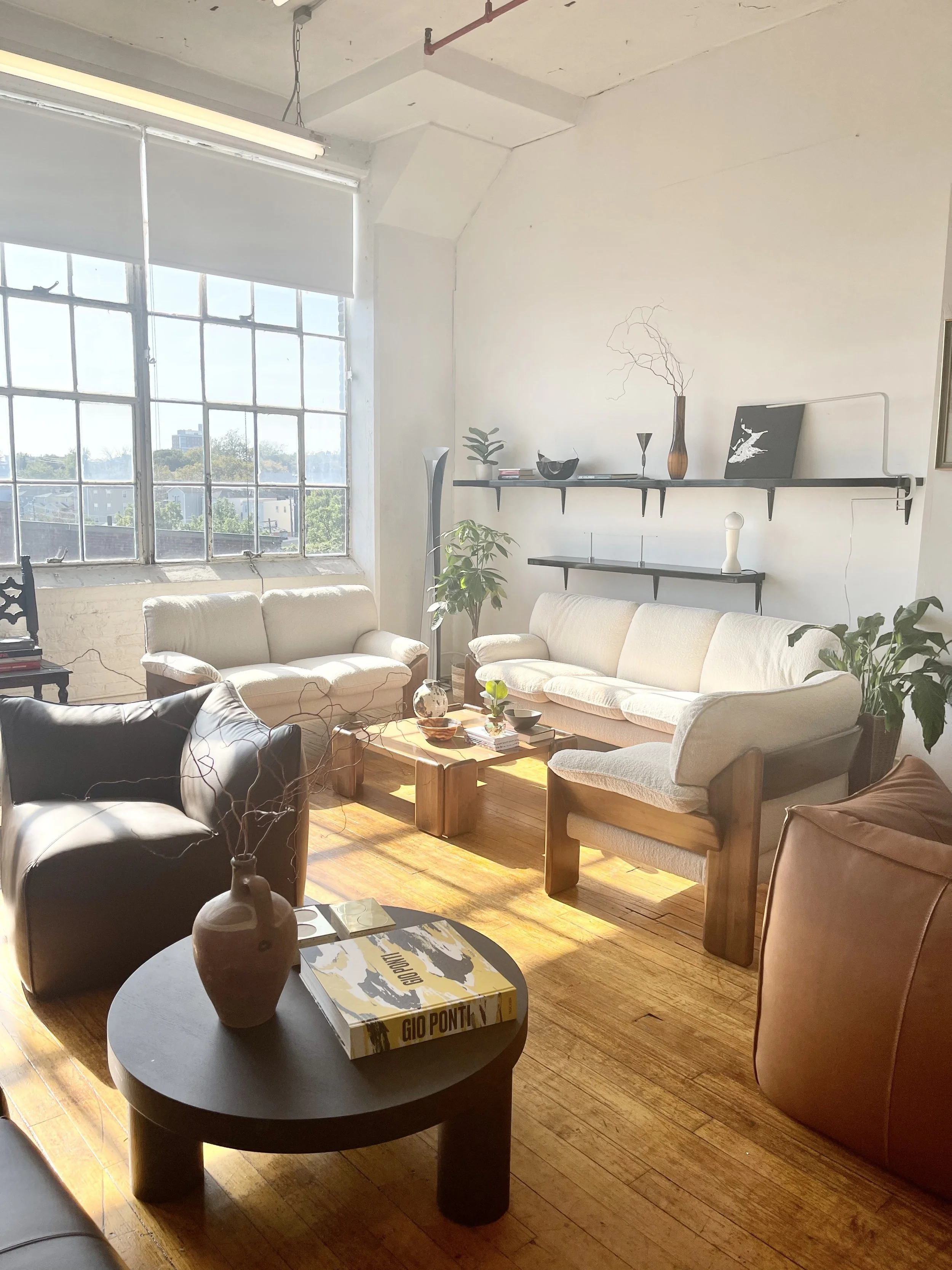 Sapporo Mobil Girgi Vintage Italian Sofa 4806 main sunlight