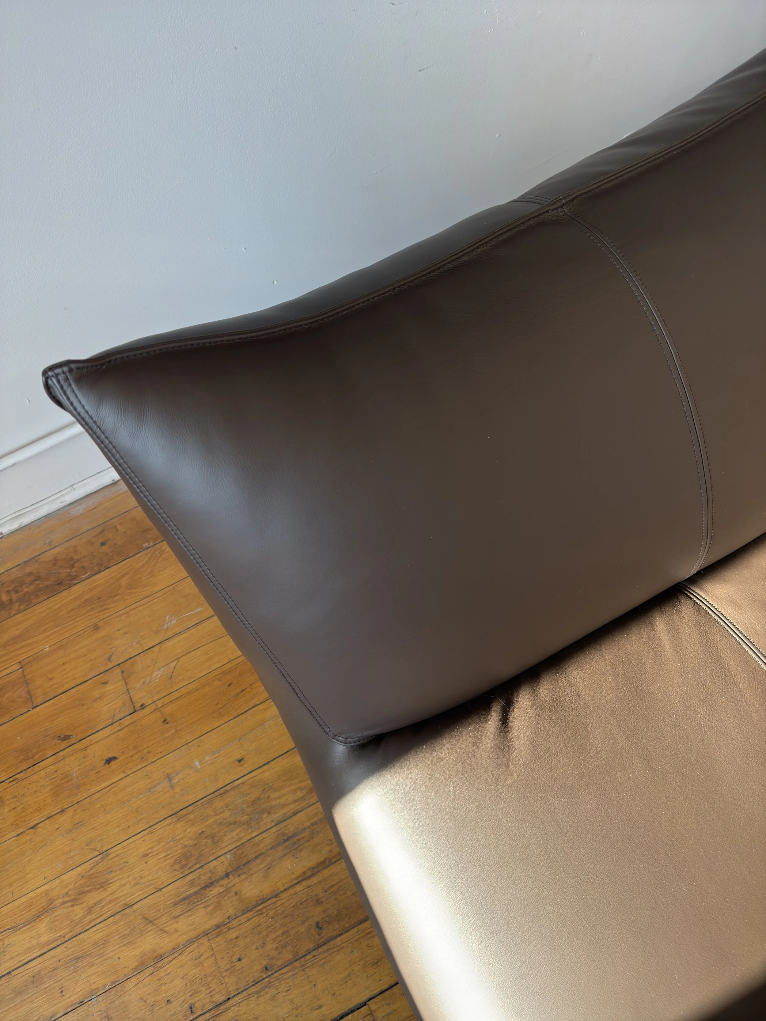 B&B Italia Le Bambole Sofa Mario Bellini -433 angle view