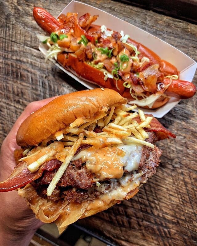 A little taste of both. 👌🏼 We&rsquo;re OPEN for delivery and takeout today! 🍔🌭 #DYCKMANDOGS