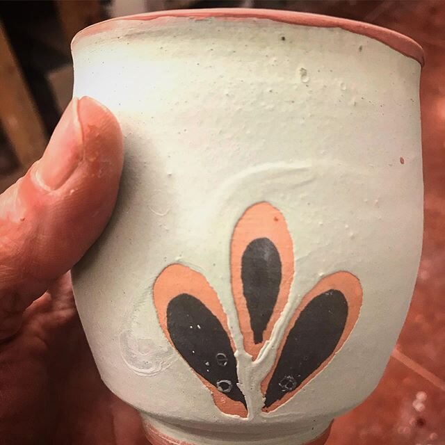 Glazing this week, loading next. These tea bowls have a celadon liner glaze, a thin Oribe glaze over black underglaze and wax resist. 
I am going for a richly textured surface... we&rsquo;ll see how it u folds post firing 🔥- this is a new combo. 
#r