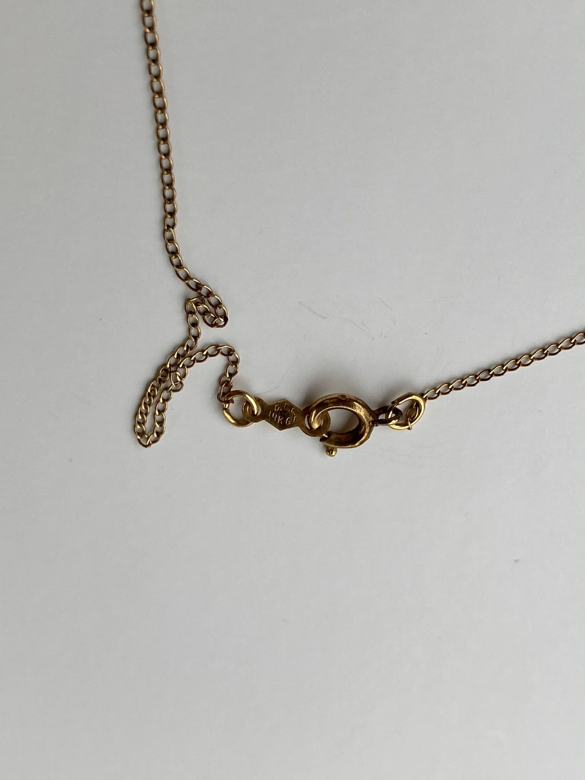 87879053-13D3-4035-9F5A-E3624495E4E2