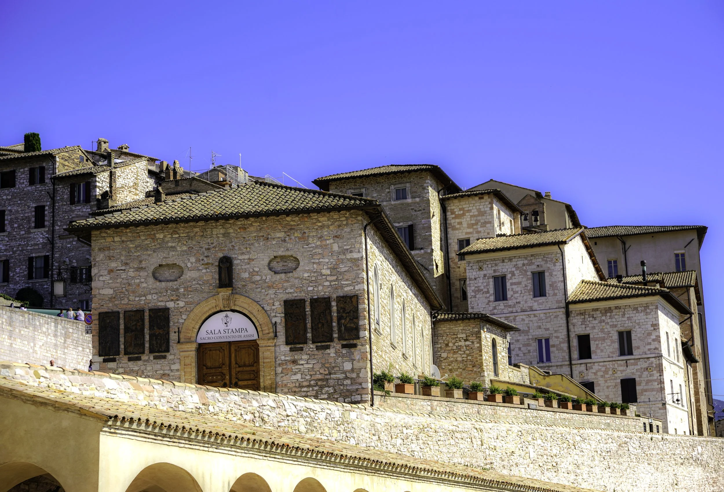 EXHIBIT_FINAL_DSC3981-Edit copy.jpg