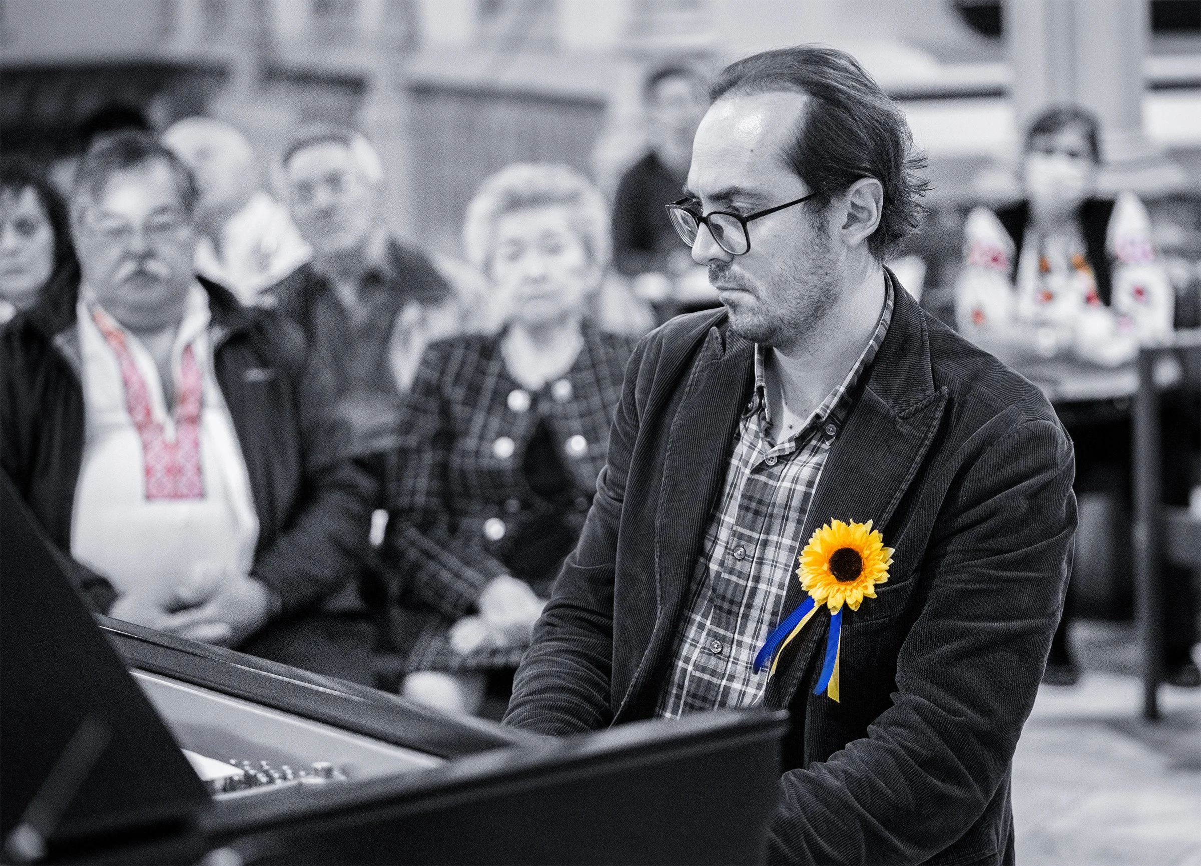 EXHIBIT_UkrainianSolidarity_DSC00428(1) copy.jpg