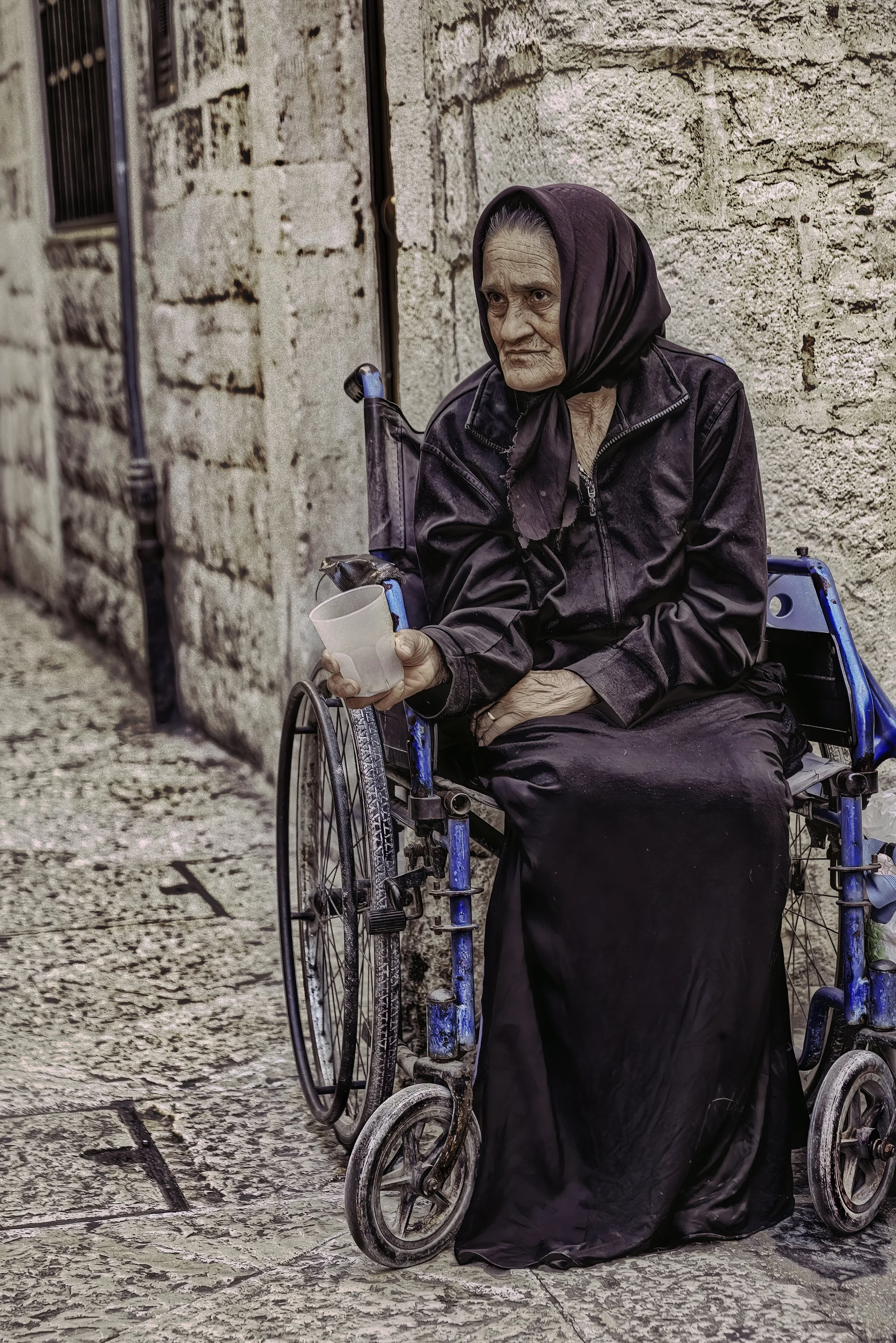 EXHIBIT_FINAL_ITALY_DSC3981-Edit copy 2.jpg