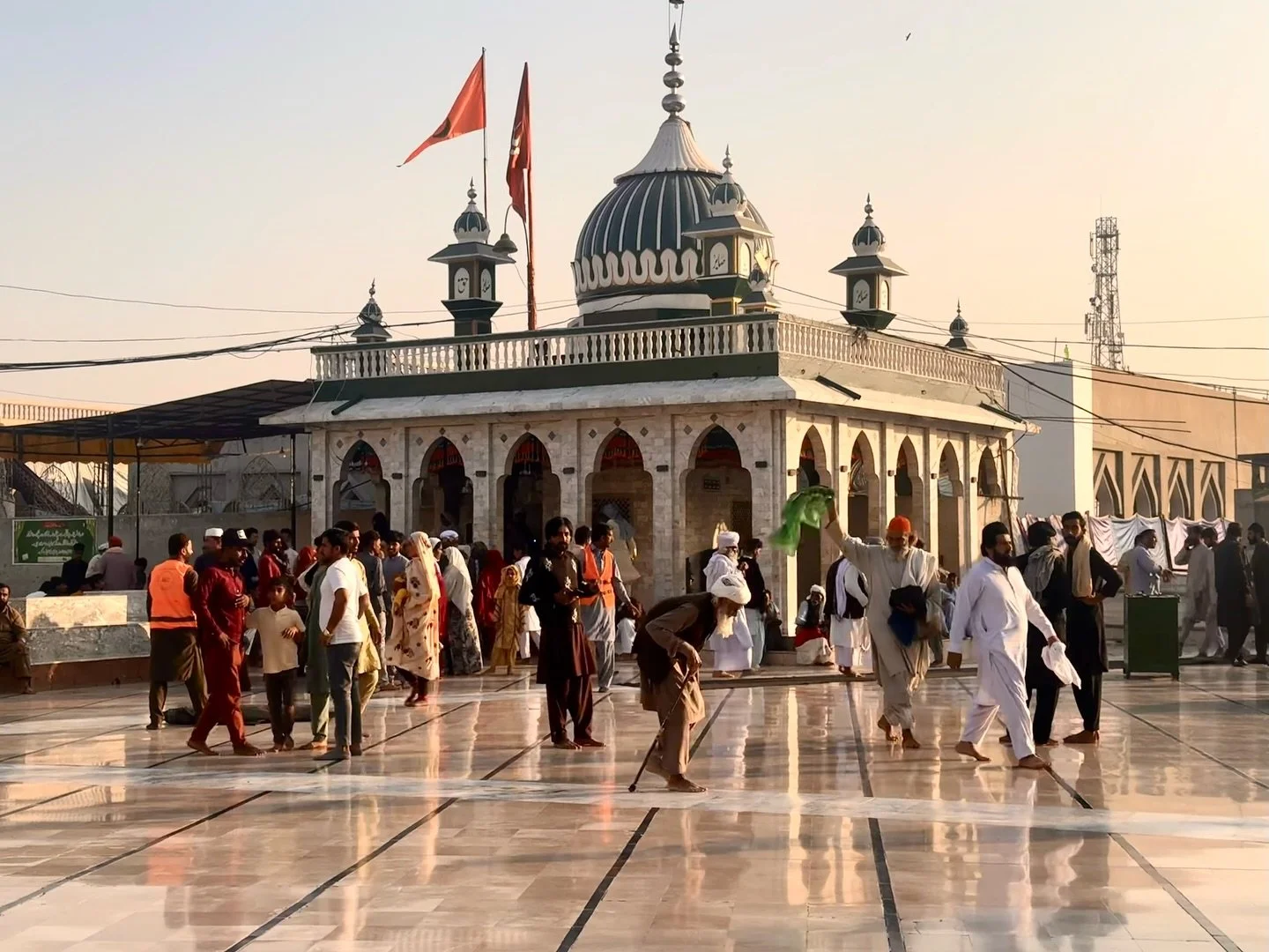 Shrine of the great sufi and poet Baba Fareed #sufism #pakpattan #shrine #pakistan