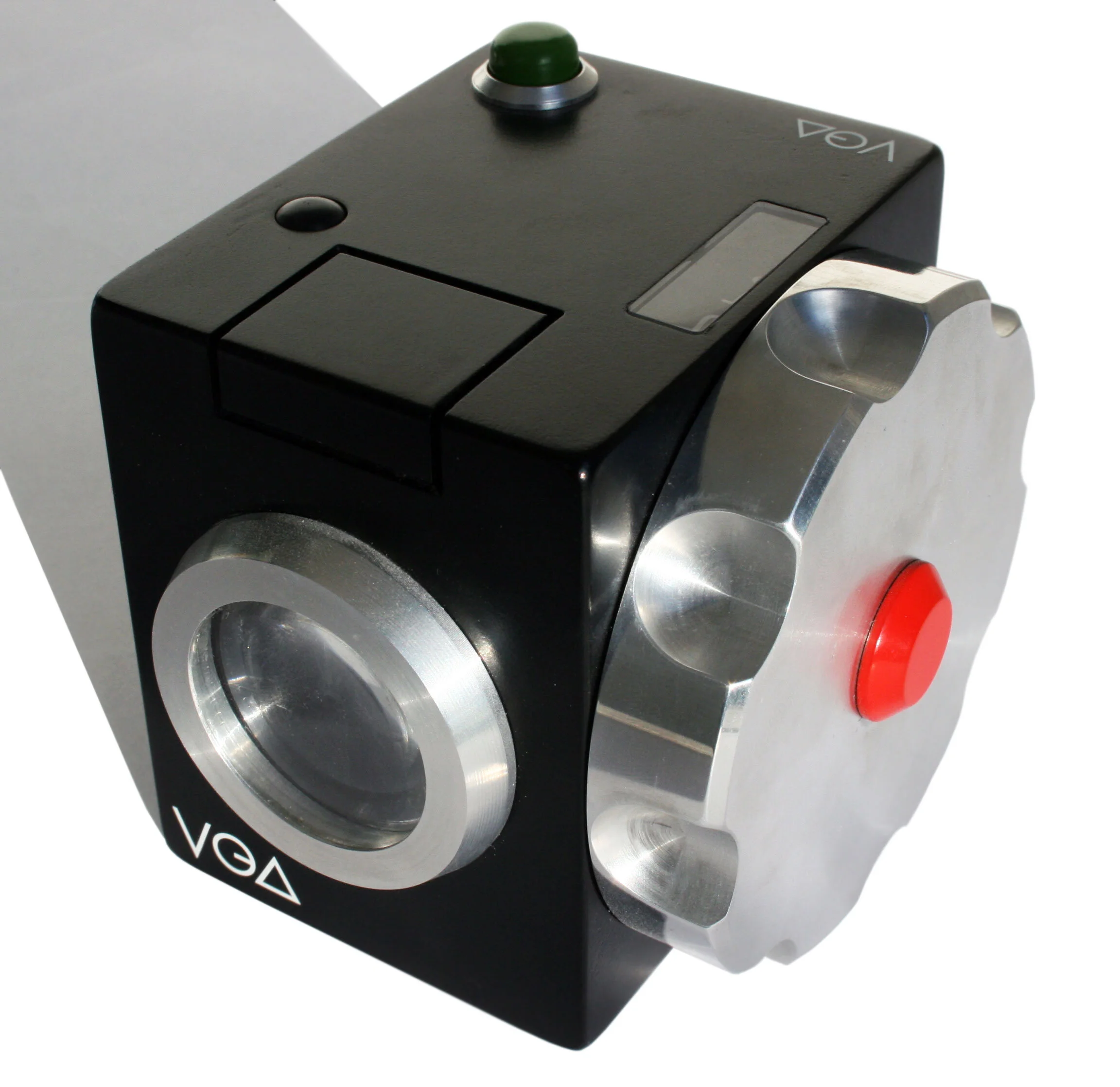 CAMERA_FRONT.jpg