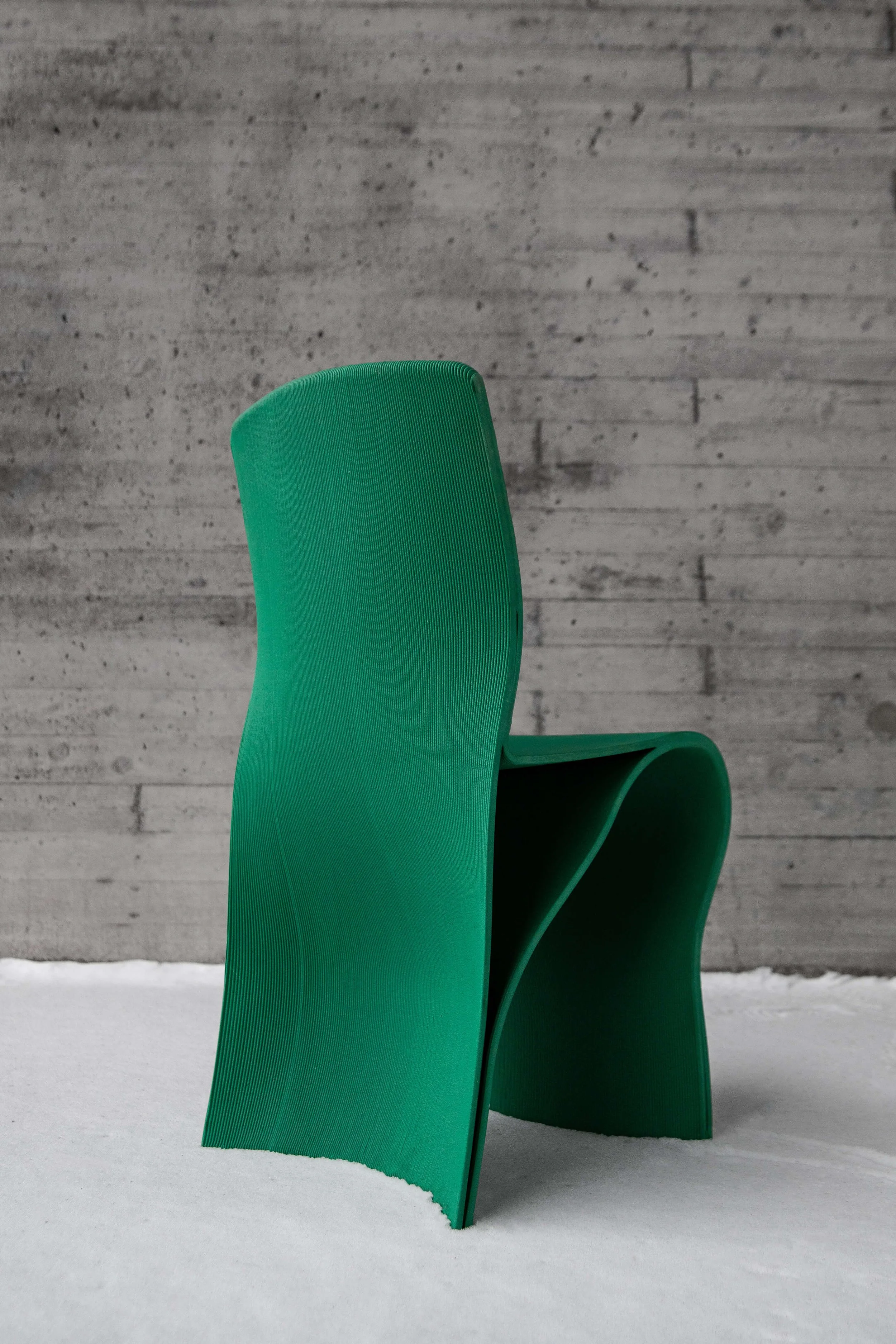 62471a3fddf182bfe0e30771_KELP_CHAIR_ITG_3.jpeg