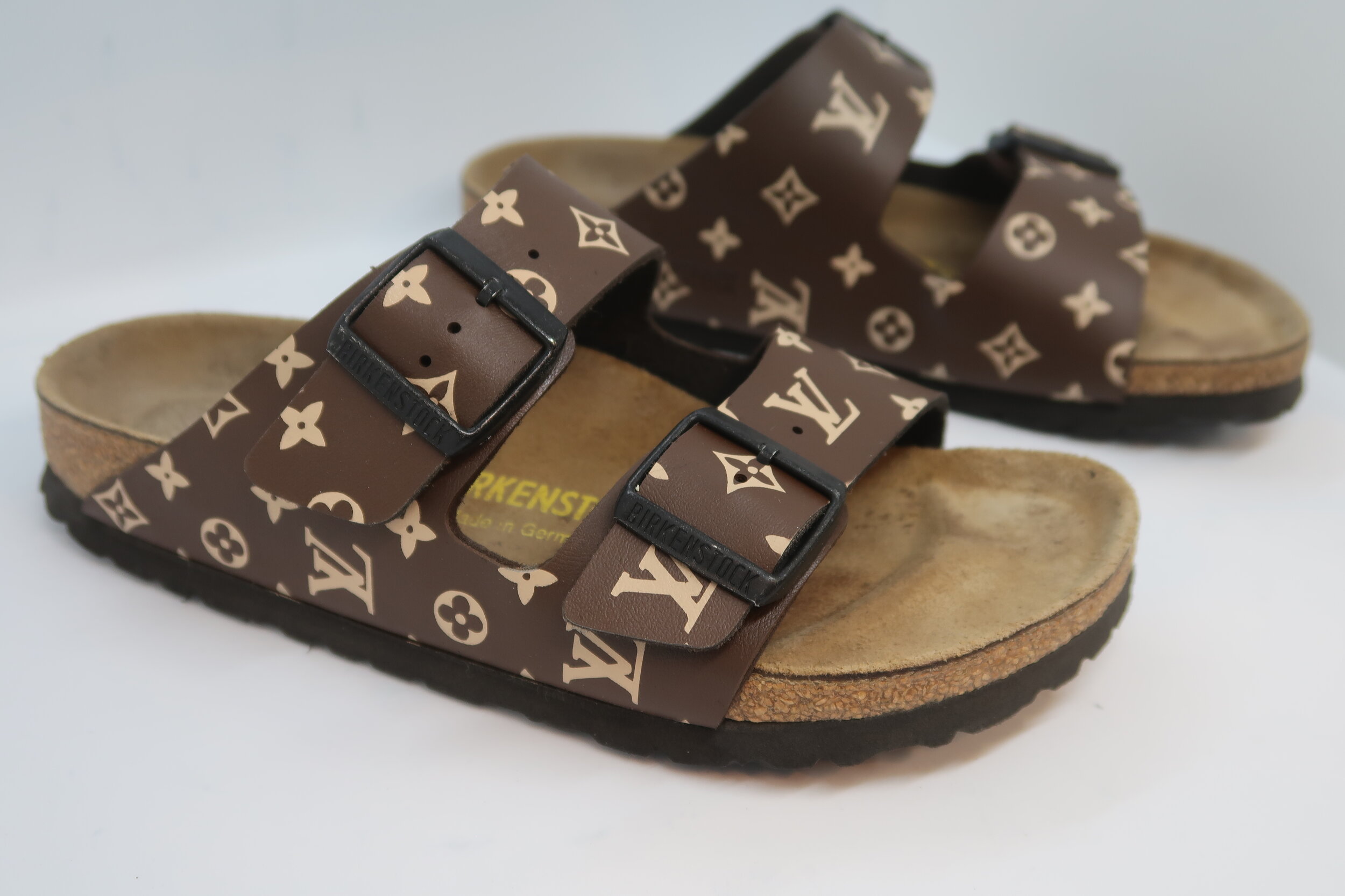 Lv Birkenstock Sandals Outlet -  1696177879