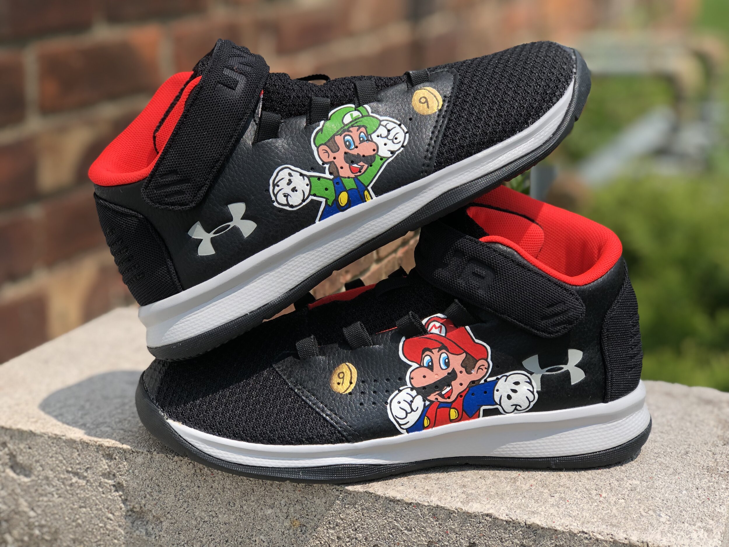 MARIO AND LUIGI SHOES.jpg