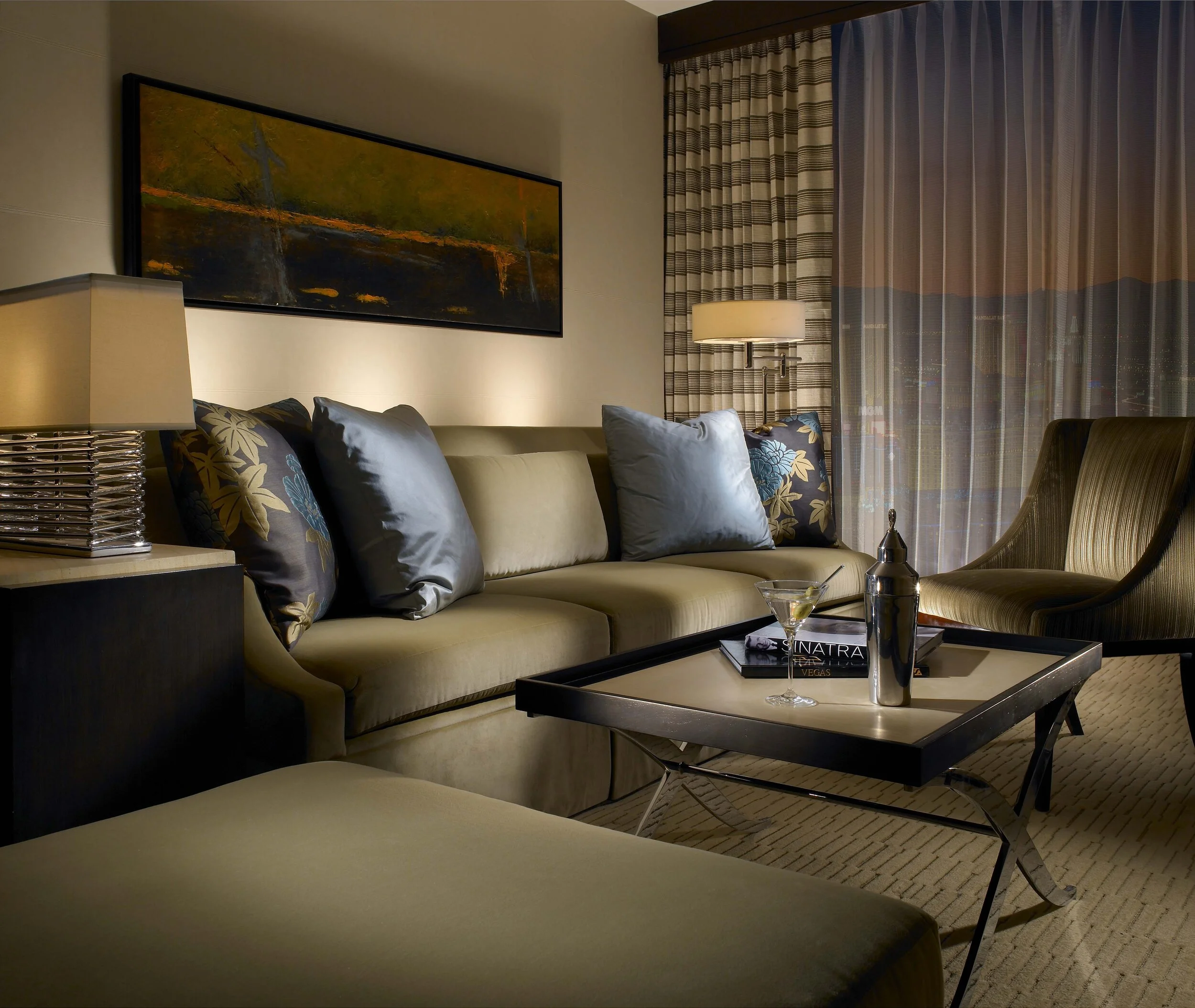 FBOneBedLivingRoomDuskView .jpg